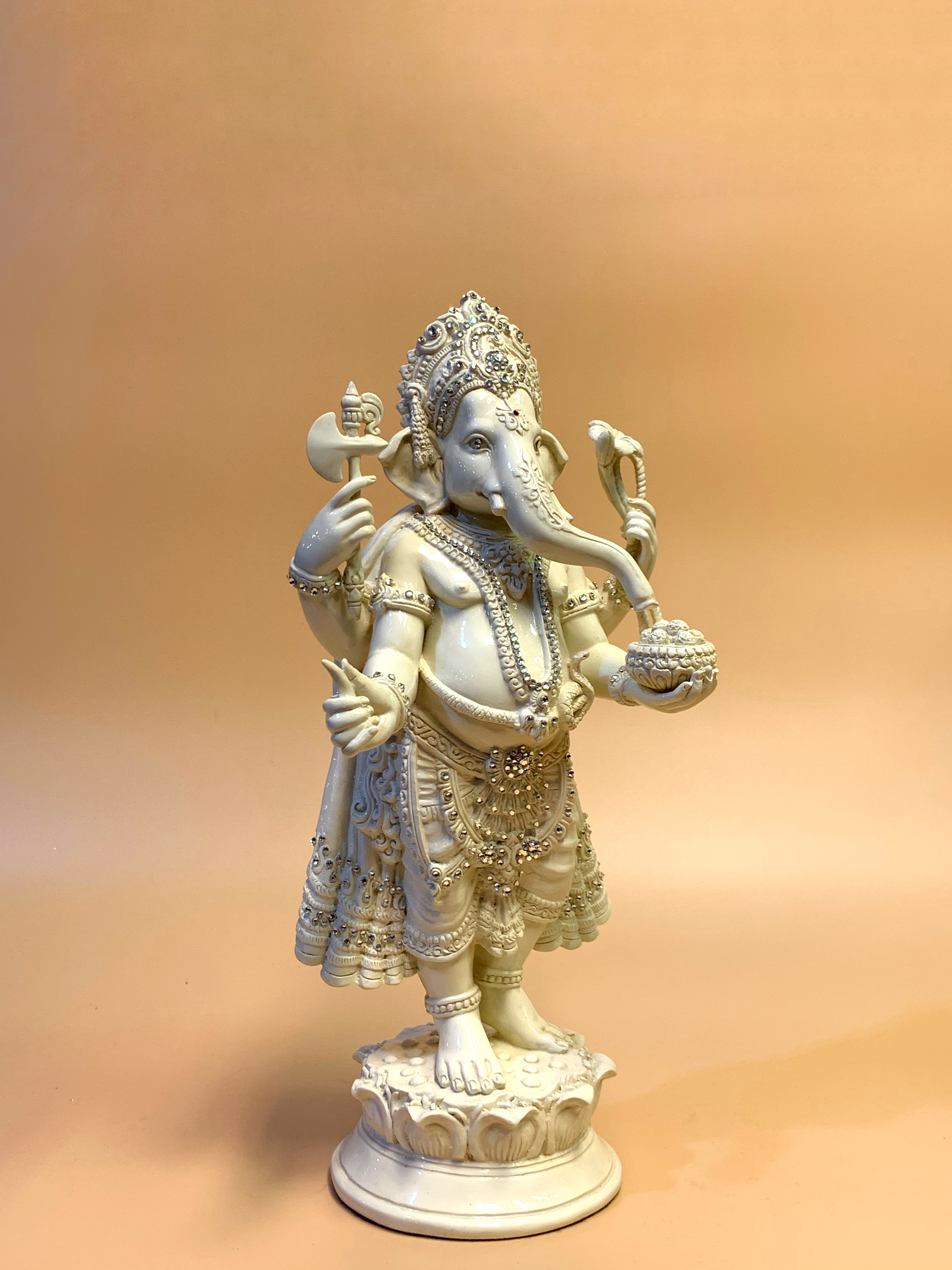 พระรีนาโมจัน คณปติ