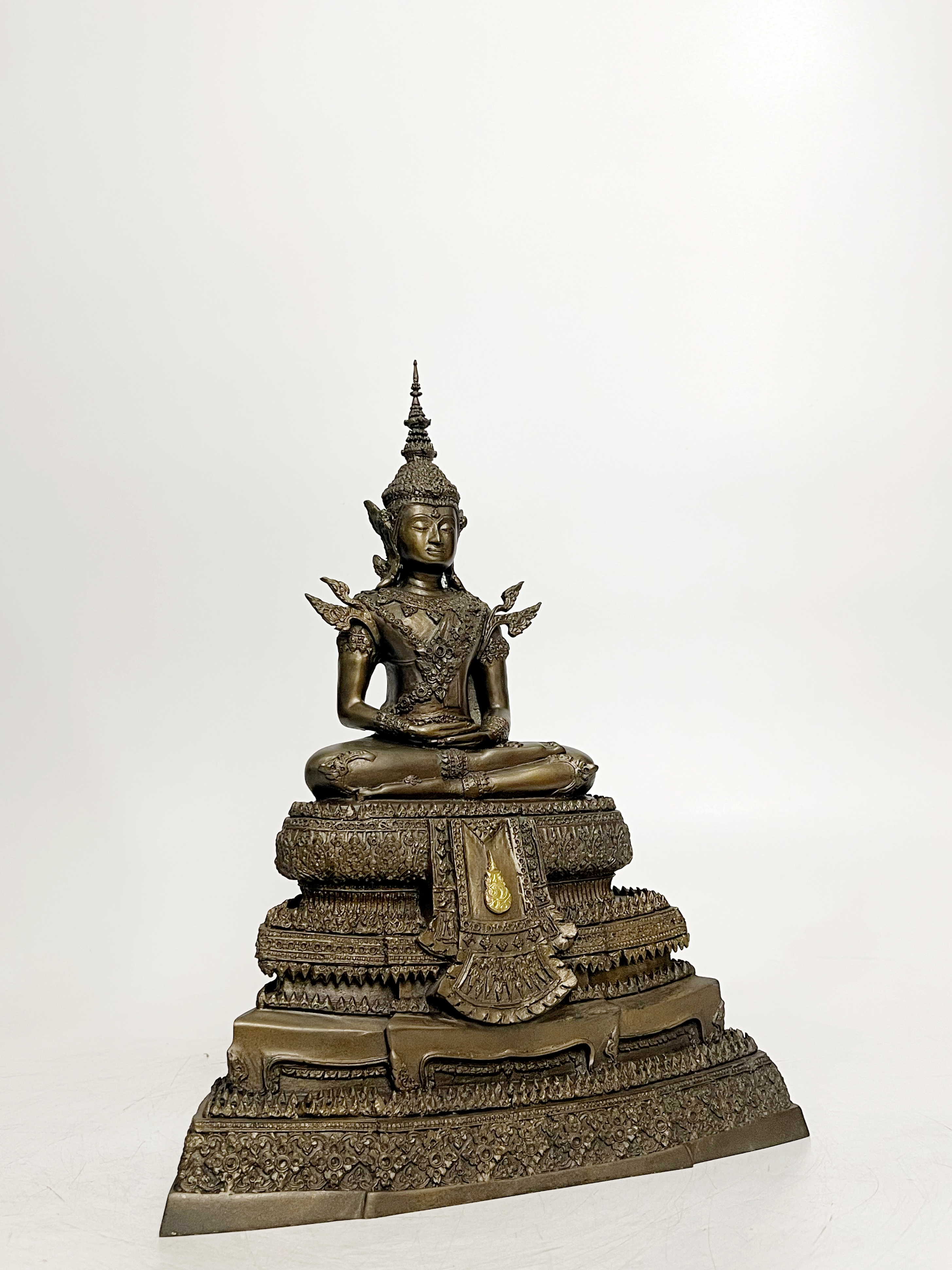 พระแก้วมรกต ภปร. หน้าตัก 5 นิ้ว