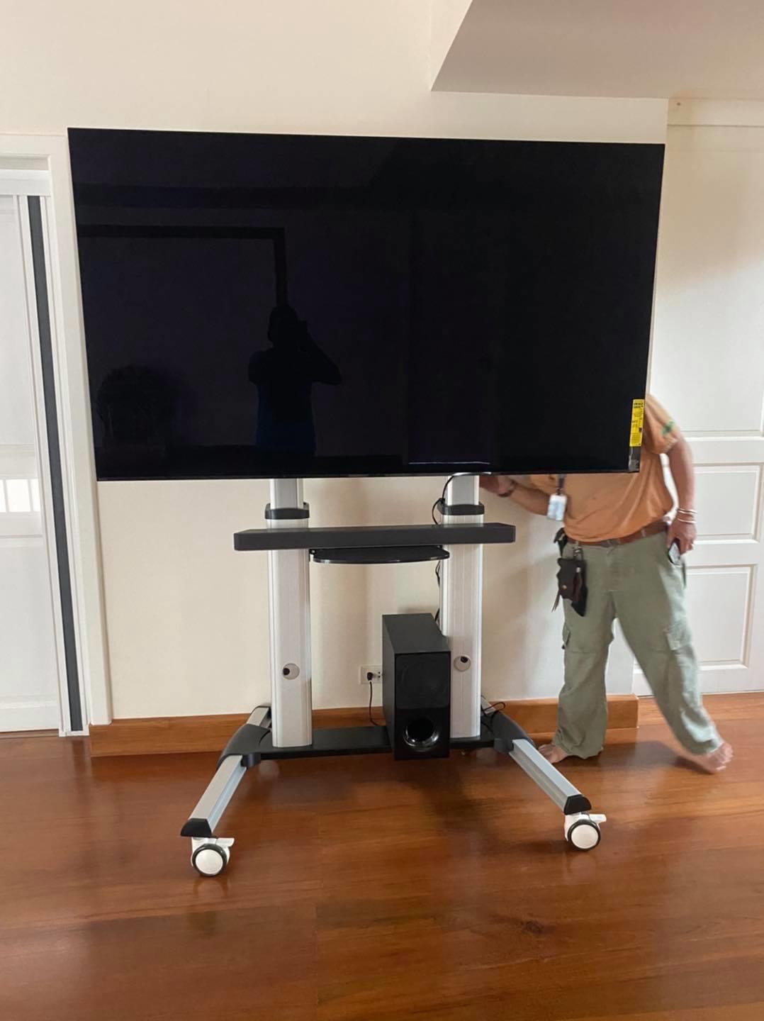 JMTVSTAND MT-F8200 ขาตั้งพื้นทีวีมีล้อเลื่อน(TV Stand) วัสดุ Aluminium อลูมิเนียม แบบล้อเลื่อนปรับสูง/ต่ำได้ 55"-98" นิ้ว{รับประกันสินค้า 3 ปี}0964746498