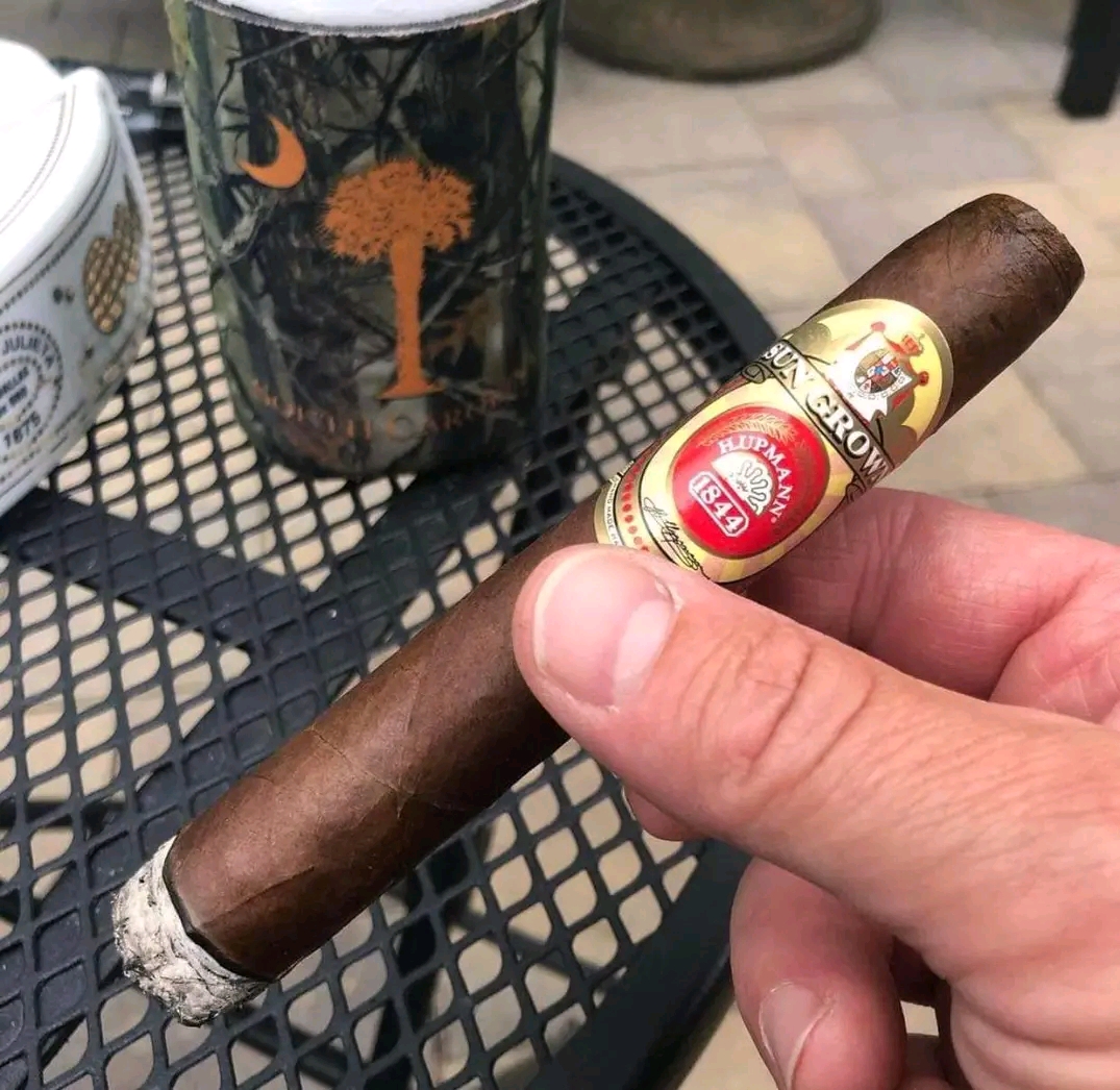 ซิการ์ H. Upmann Sun Grown