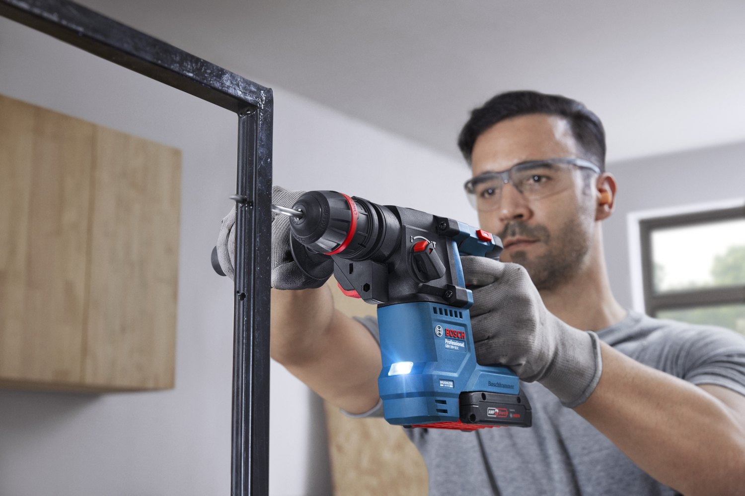 Bosch รุ่น GBH 18V-18 X สว่านโรตารี่ไร้สายระบบ ONECHUCK