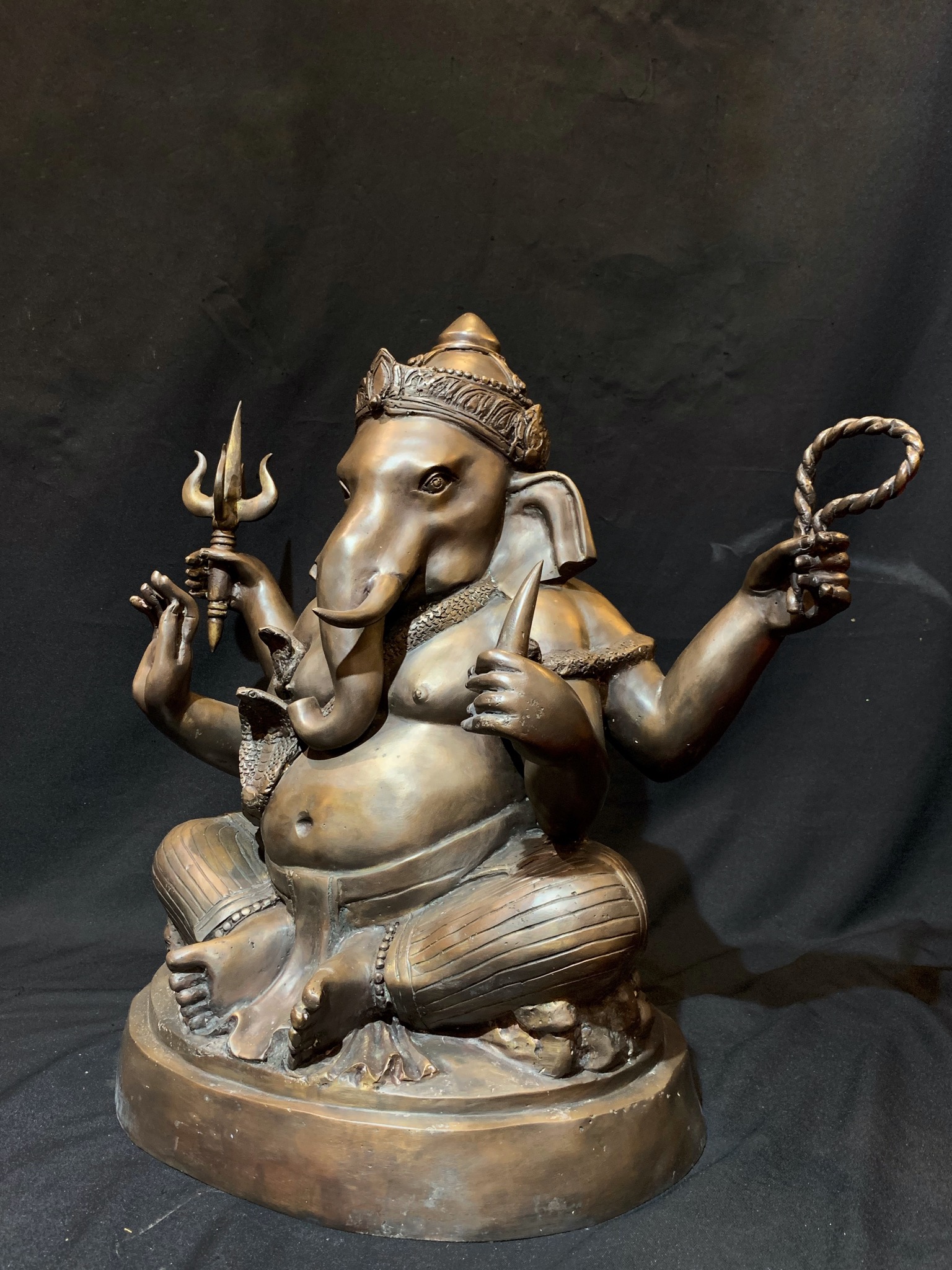 พระพิฆเนศ ปางประทานพร 4 กร หน้าตัก 16 นิ้ว