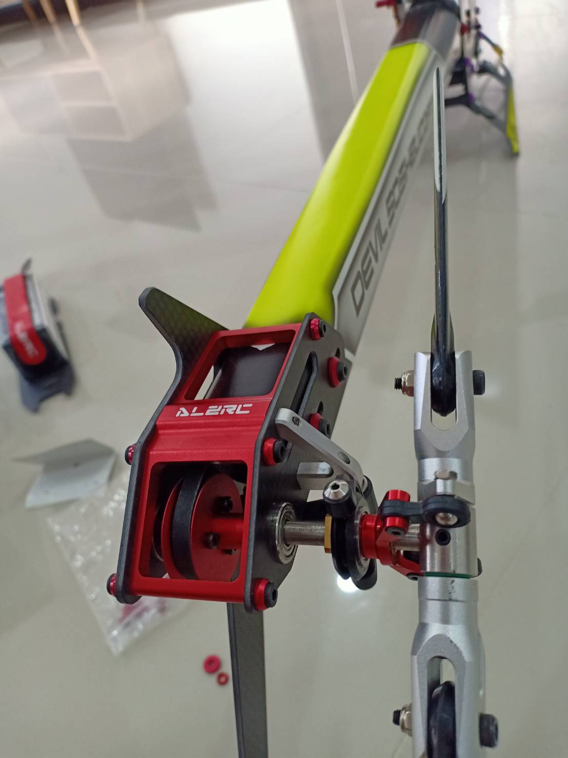 D505FU03 # Devil 505 FAST Tail Strengthen Part - Red