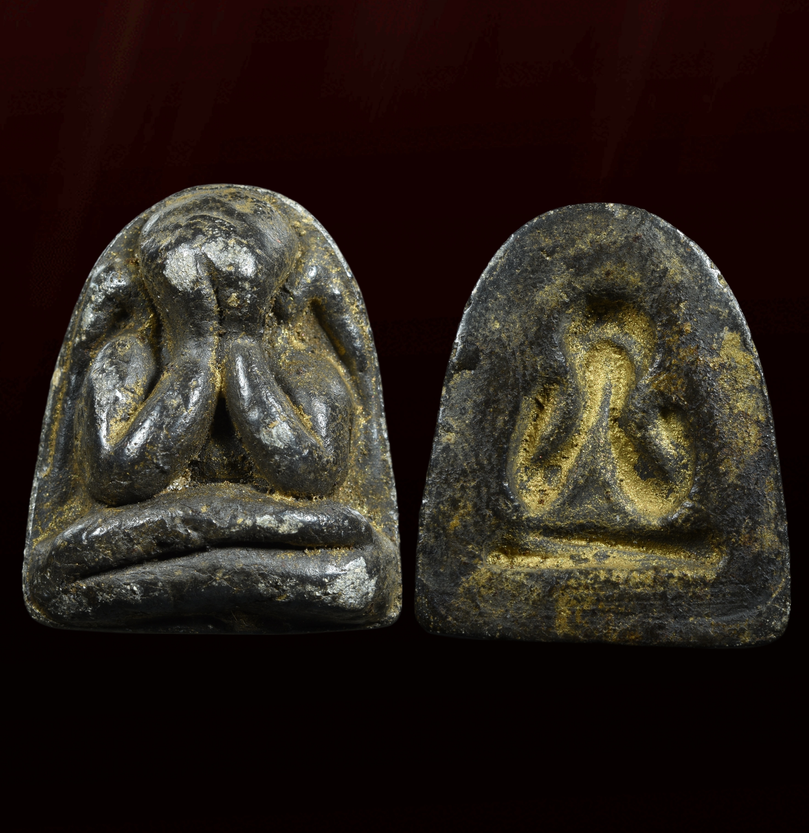 พระปิดตาหลังแบบ หลวงพ่อแก้ว