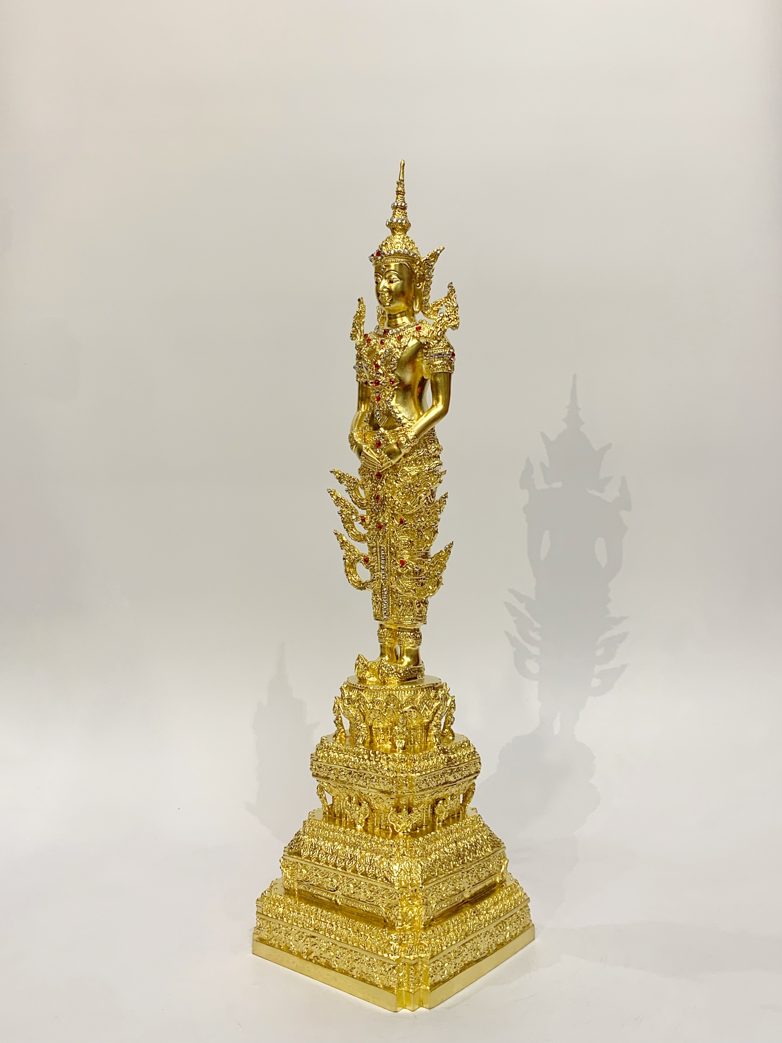 พระพุทธรูปปางถวายเนตร ทรงเครื่องจักพรรดิ์ หน้าตัก 5 นิ้ว