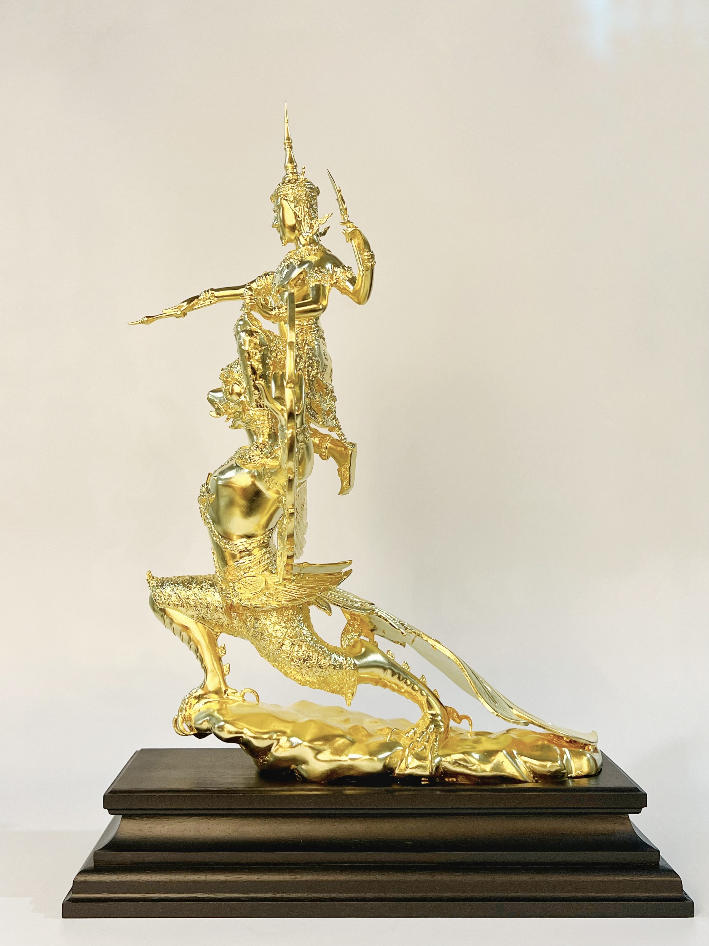 พระนารายณ์ทรงครุฑ หน้าตัก 9 นิ้ว