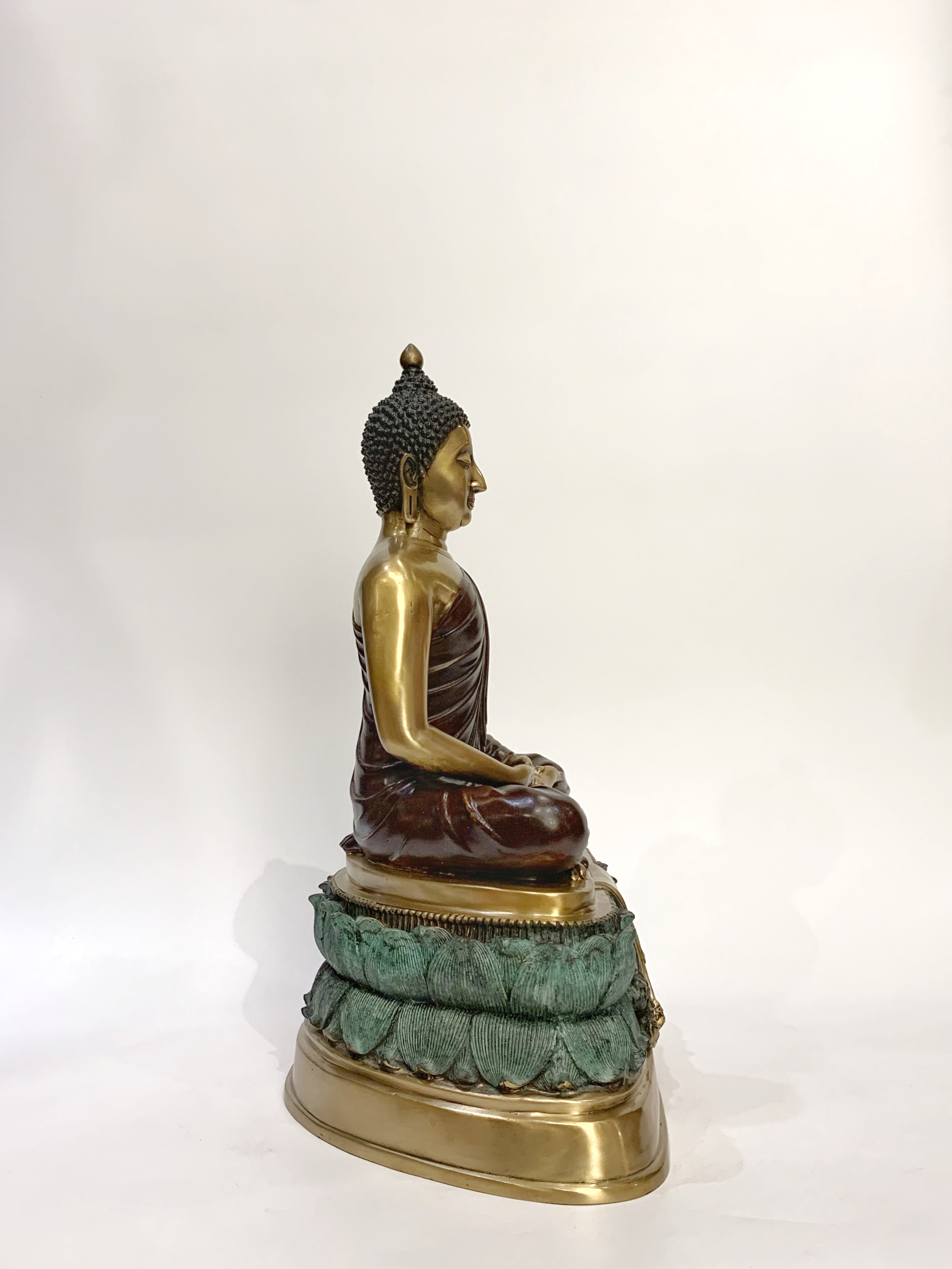 พระพุทธชัยมงคลธรรมกาย หน้าตัก 9 นิ้ว