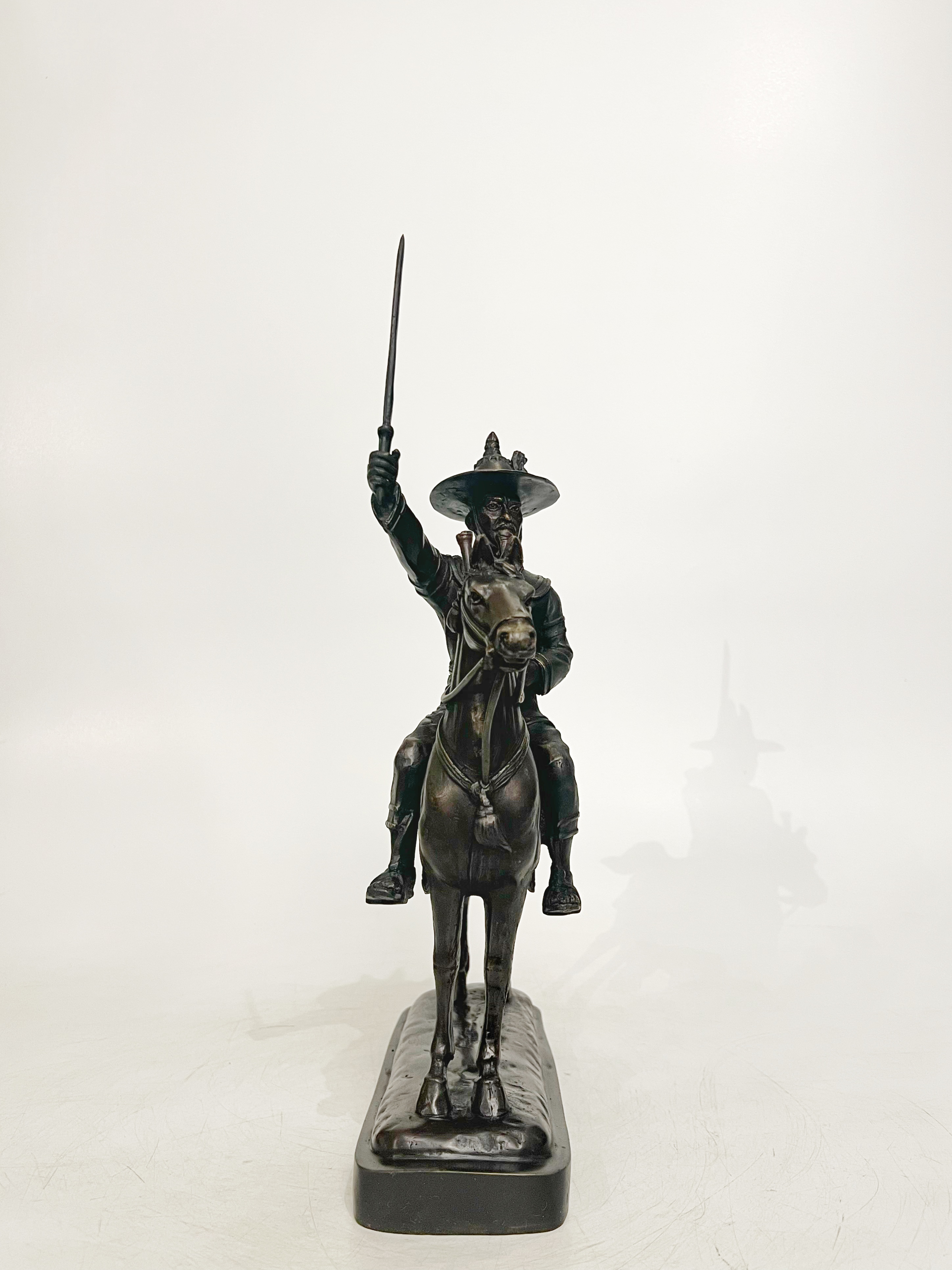 พระเจ้าตากสินมหาราช ทรงม้า หน้าตัก 5 นิ้ว