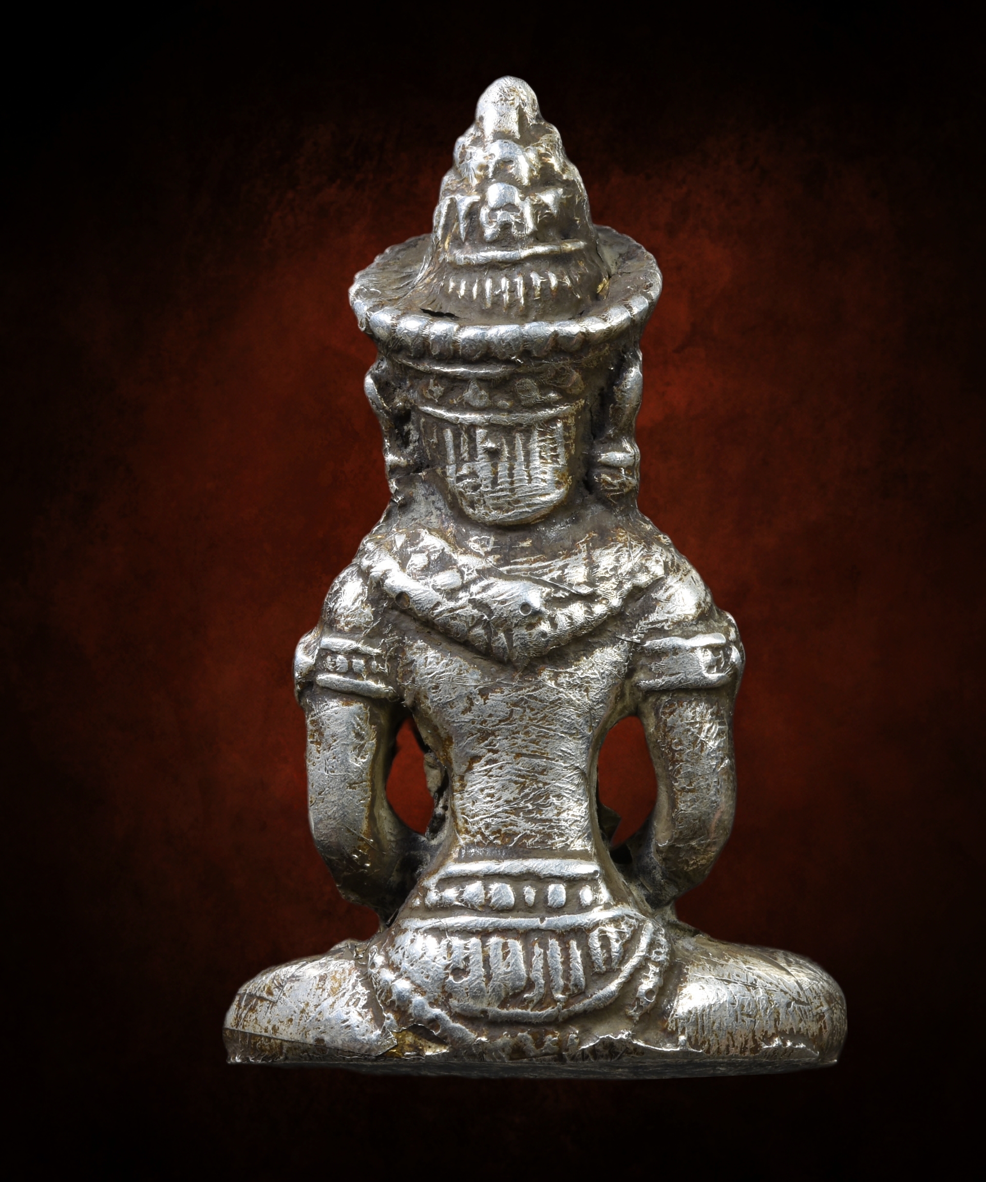 พระร่วงนั่งหมาวกขีโบ เนื้อว่าน บุเงิน