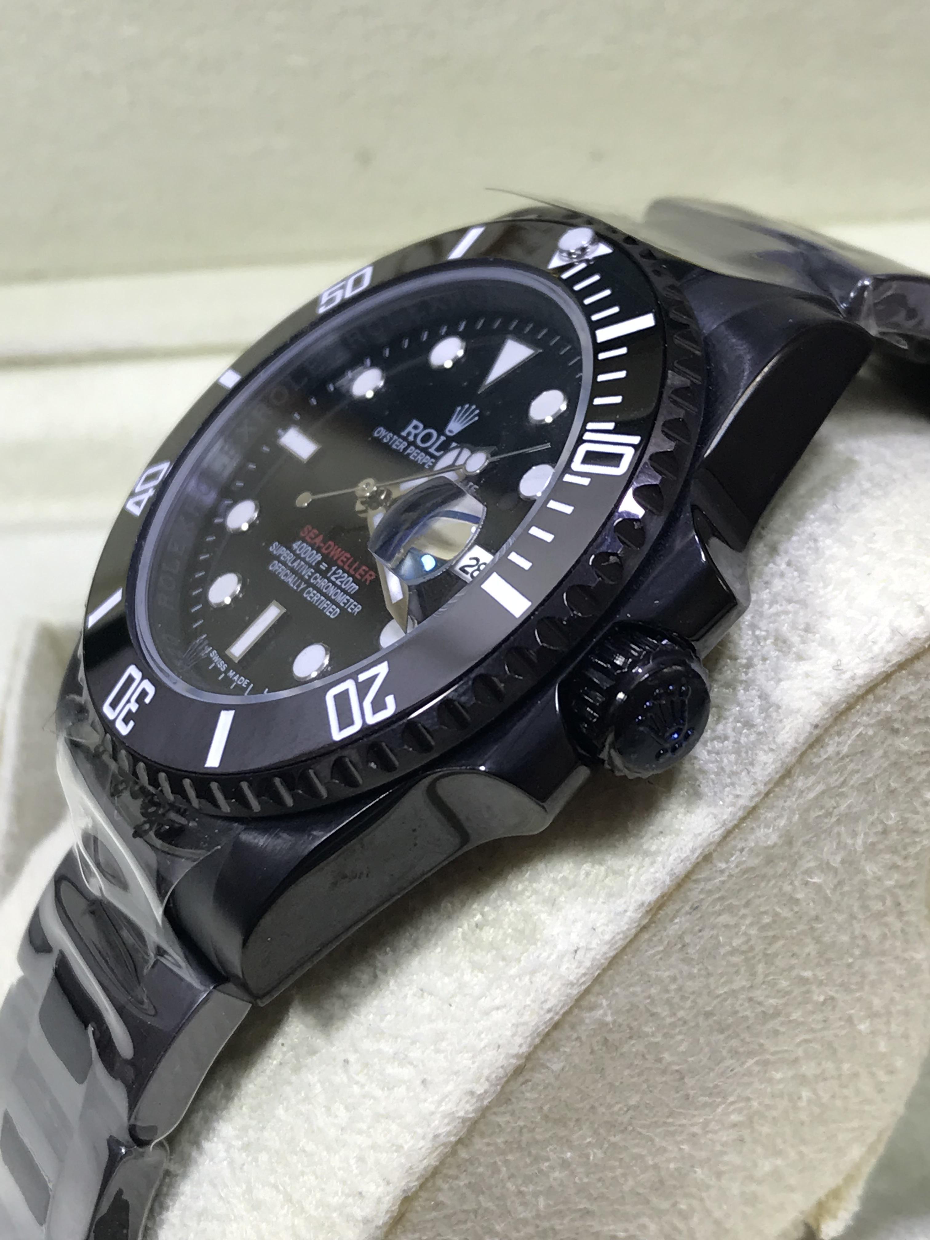 ROLEX Sea-Dweller
