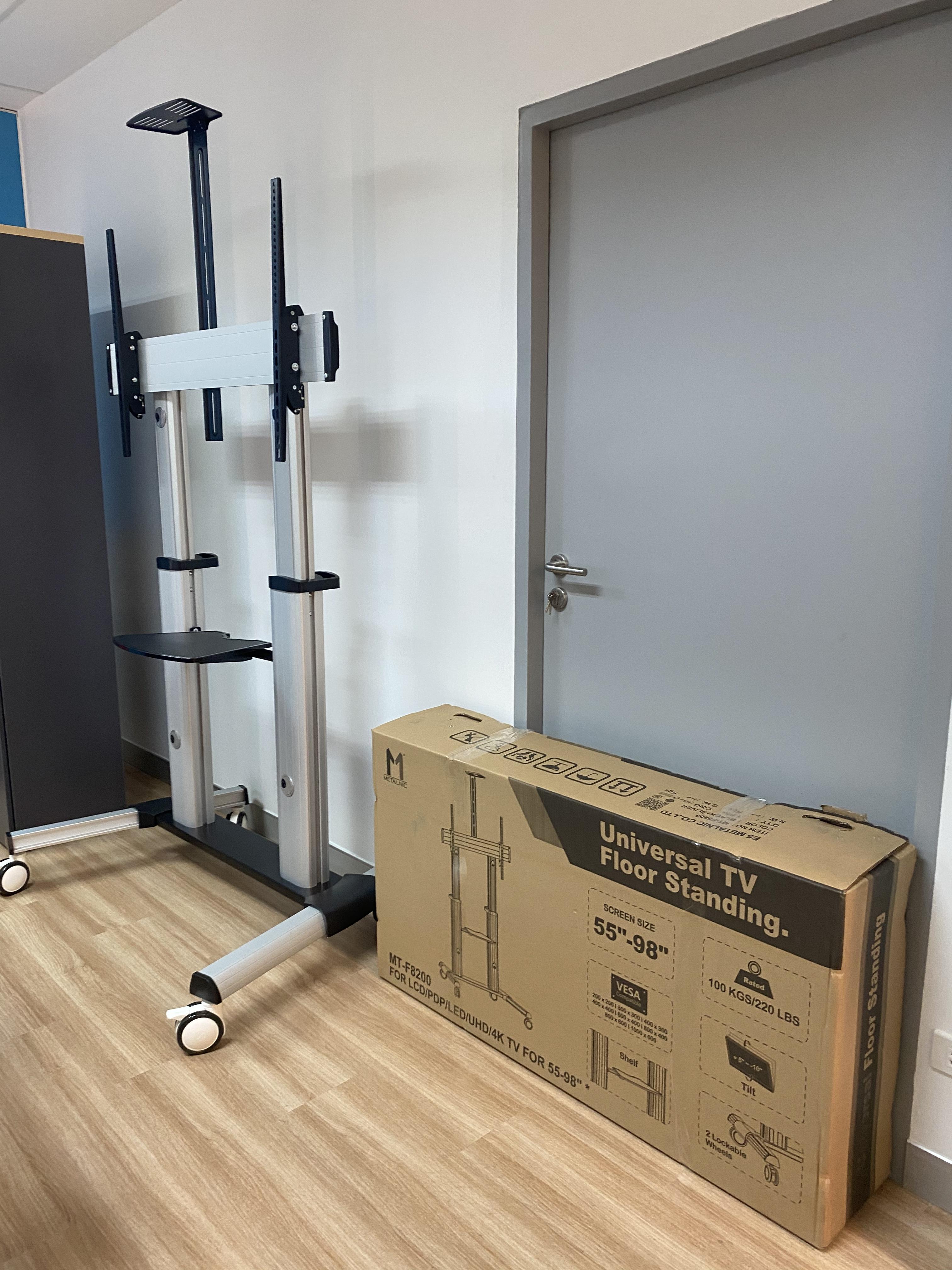 JMTVSTAND MT-F8200 ขาตั้งพื้นทีวีมีล้อเลื่อน(TV Stand) วัสดุ Aluminium อลูมิเนียม แบบล้อเลื่อนปรับสูง/ต่ำได้ 55"-98" นิ้ว{รับประกันสินค้า 3 ปี}0964746498