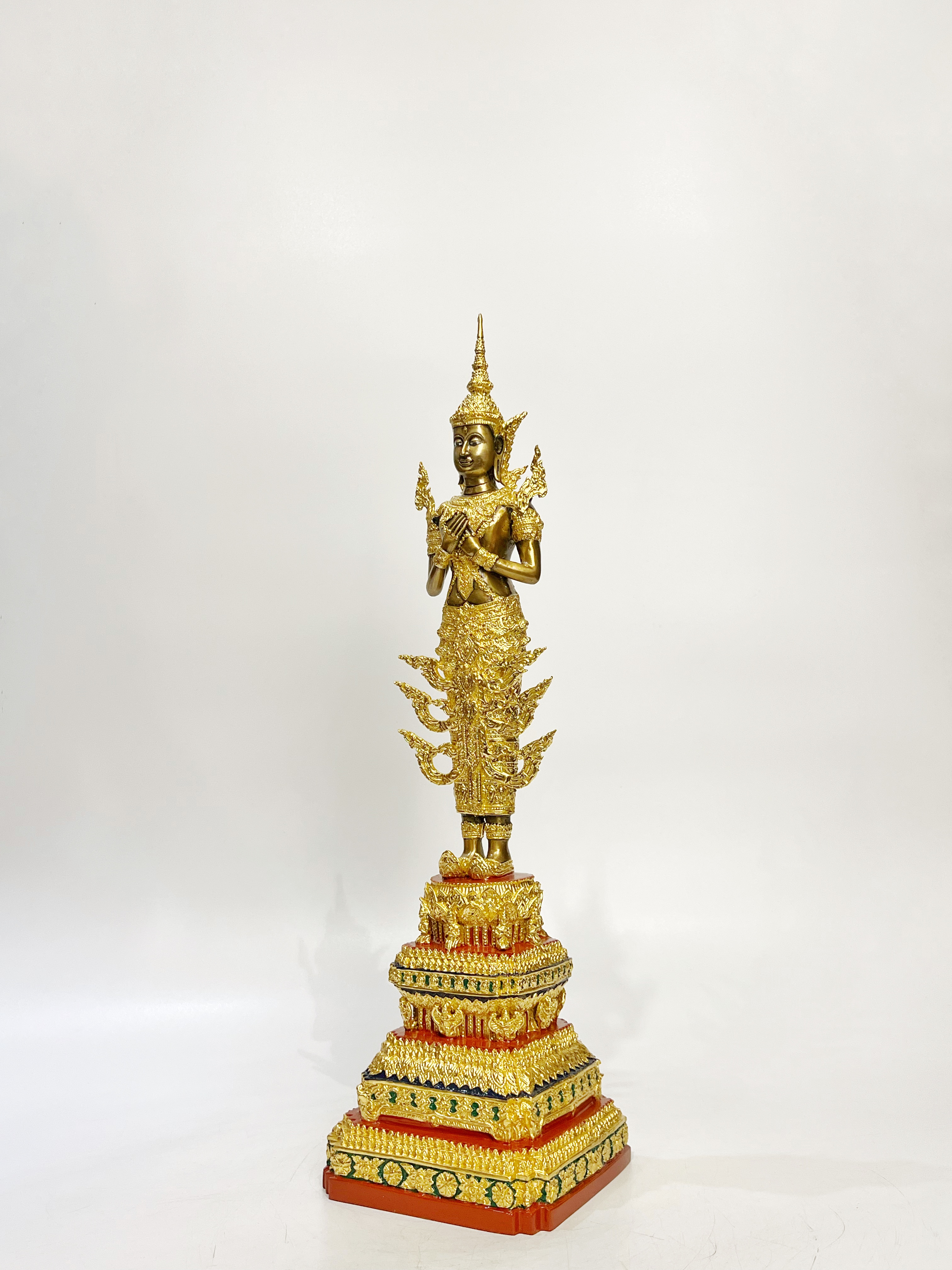 พระพุทธรูปปางรำพึง ทรงเครื่องจักพรรดิ์ หน้าตัก 5 นิ้ว