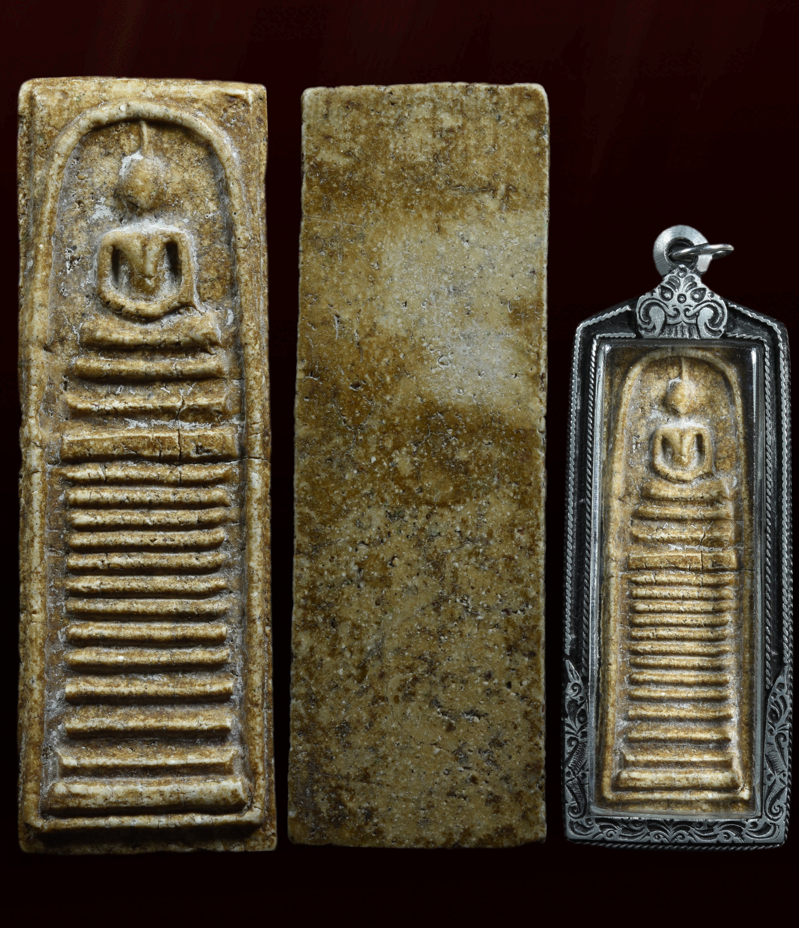 พระสมเด็จไพ่ตอง พร้อมกรอบ