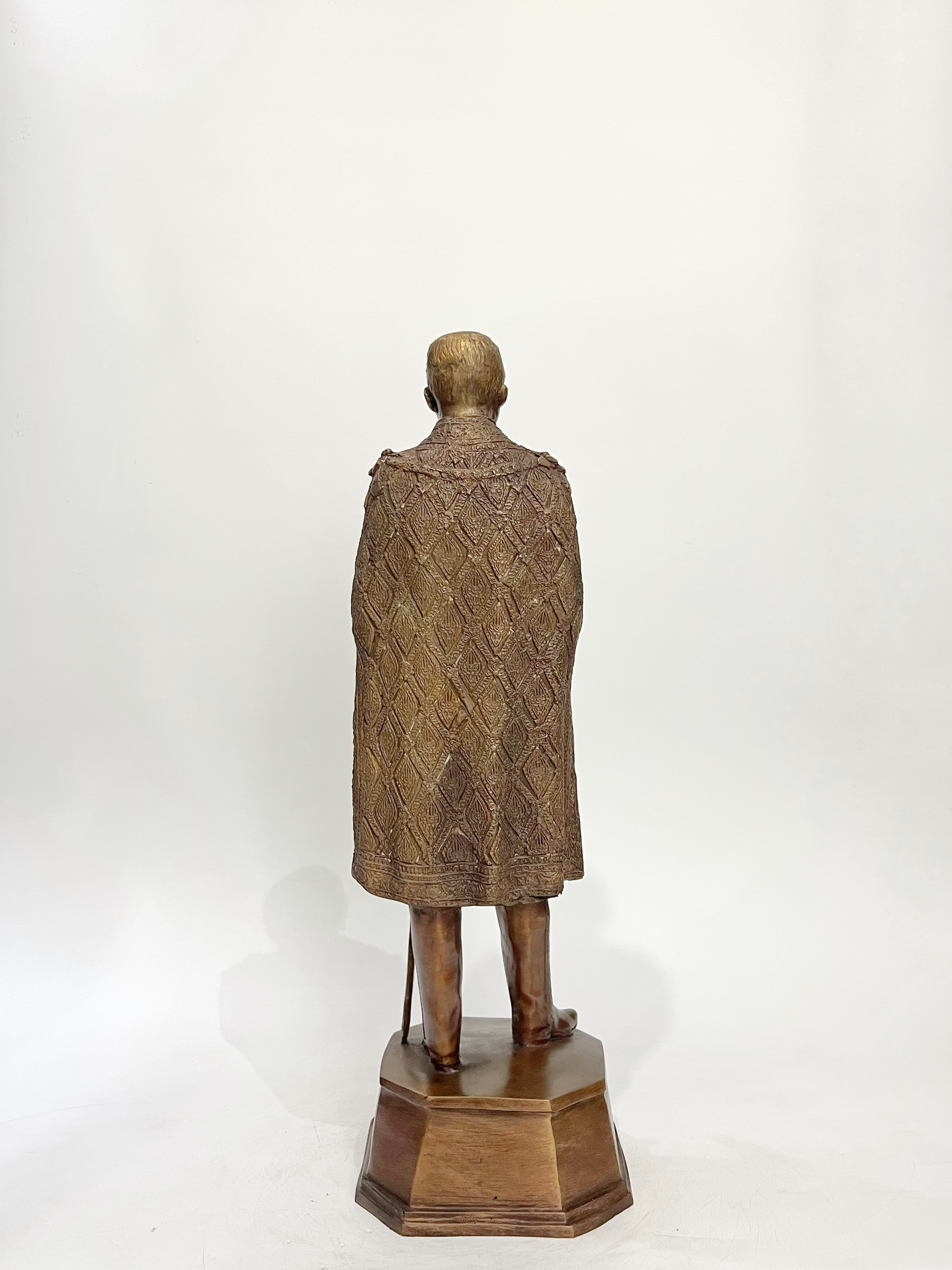 รัชกาลที่ 5 หน้าตัก 9 นิ้ว