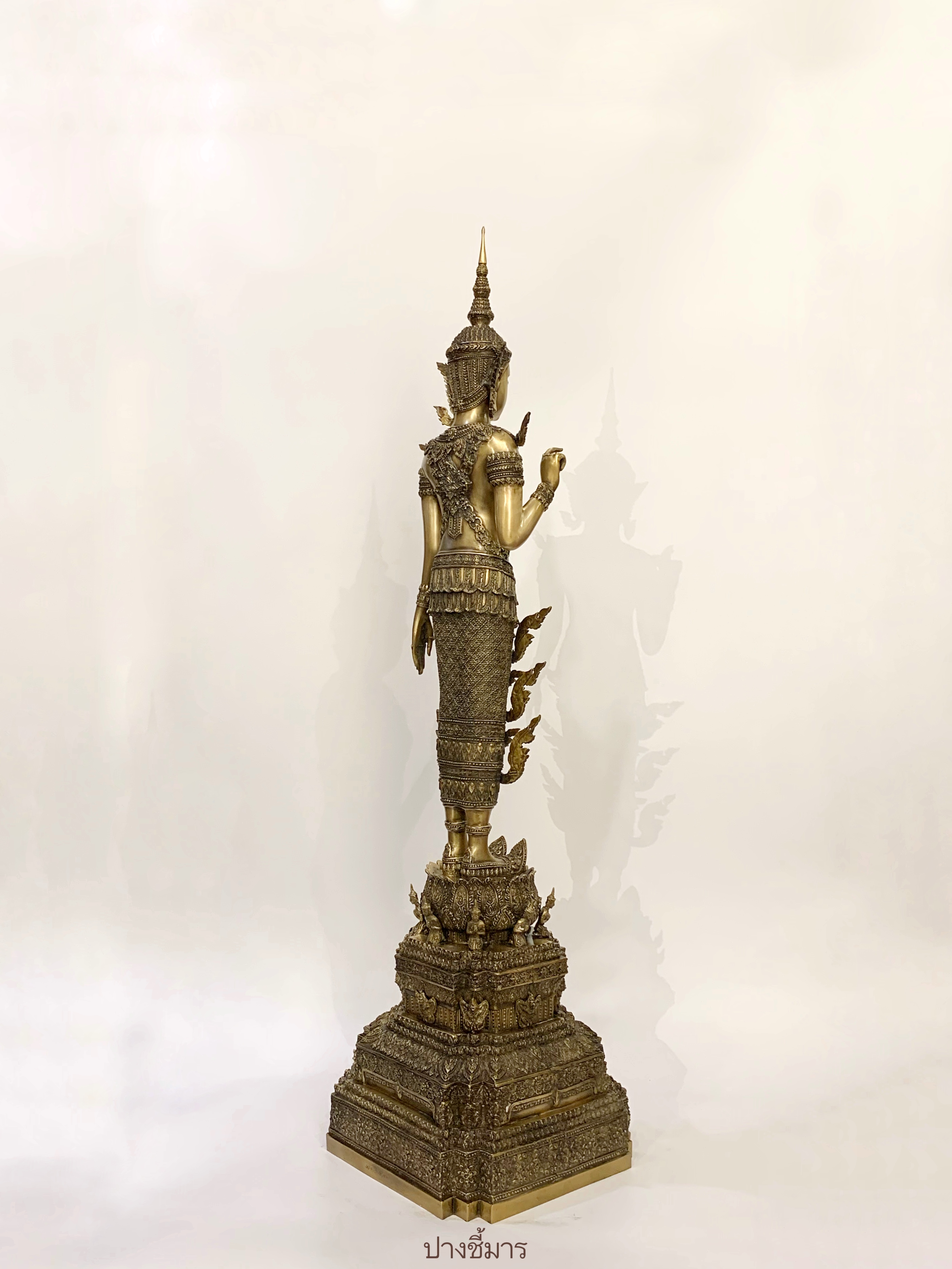 พระพุทธรูป ทรงเครื่องจักพรรดิ์ หน้าตัก 9 นิ้ว (ครบทั้ง 13 ปาง)