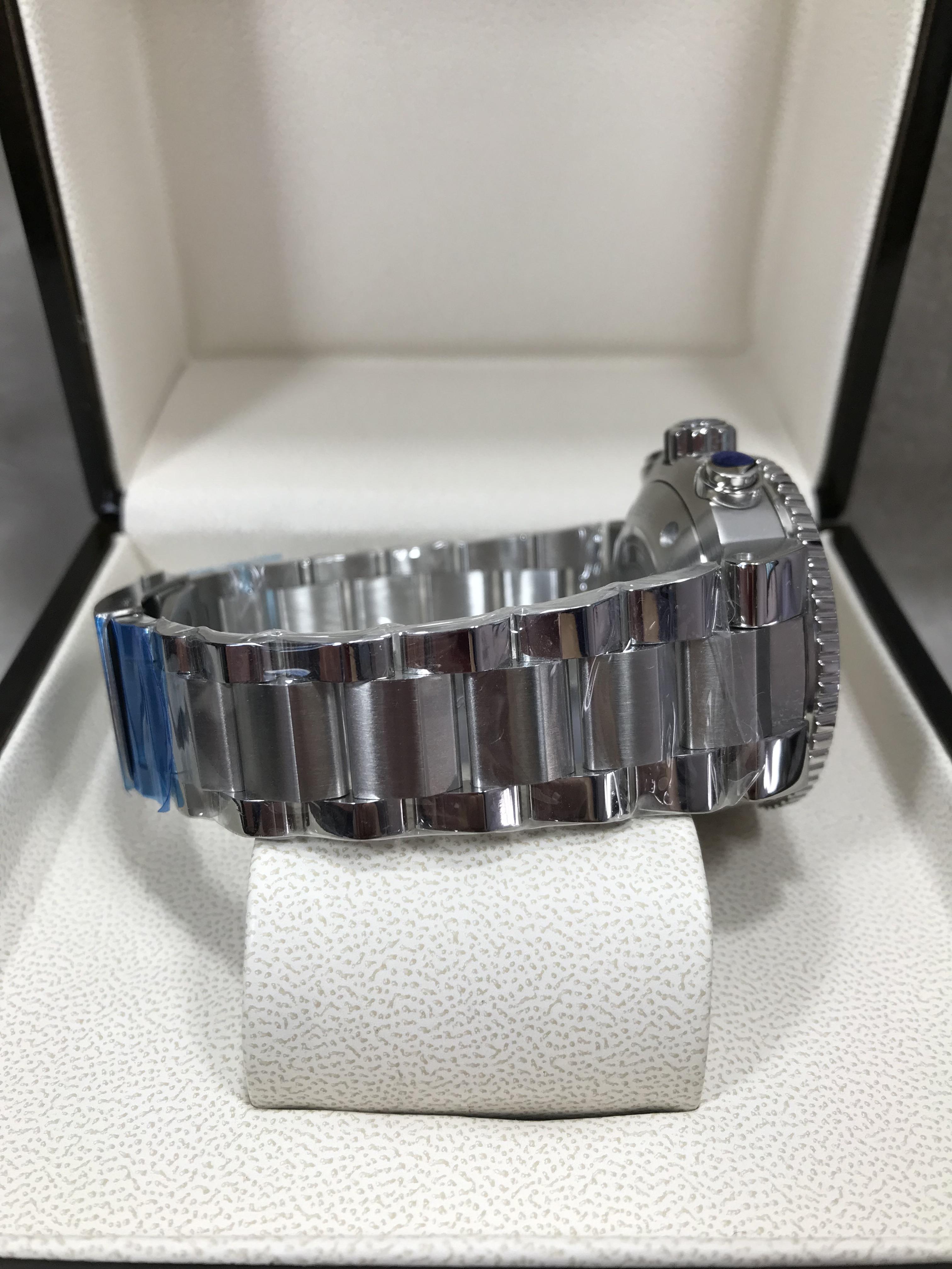 Oris Aquis Green Whale Limited Edition (5A)