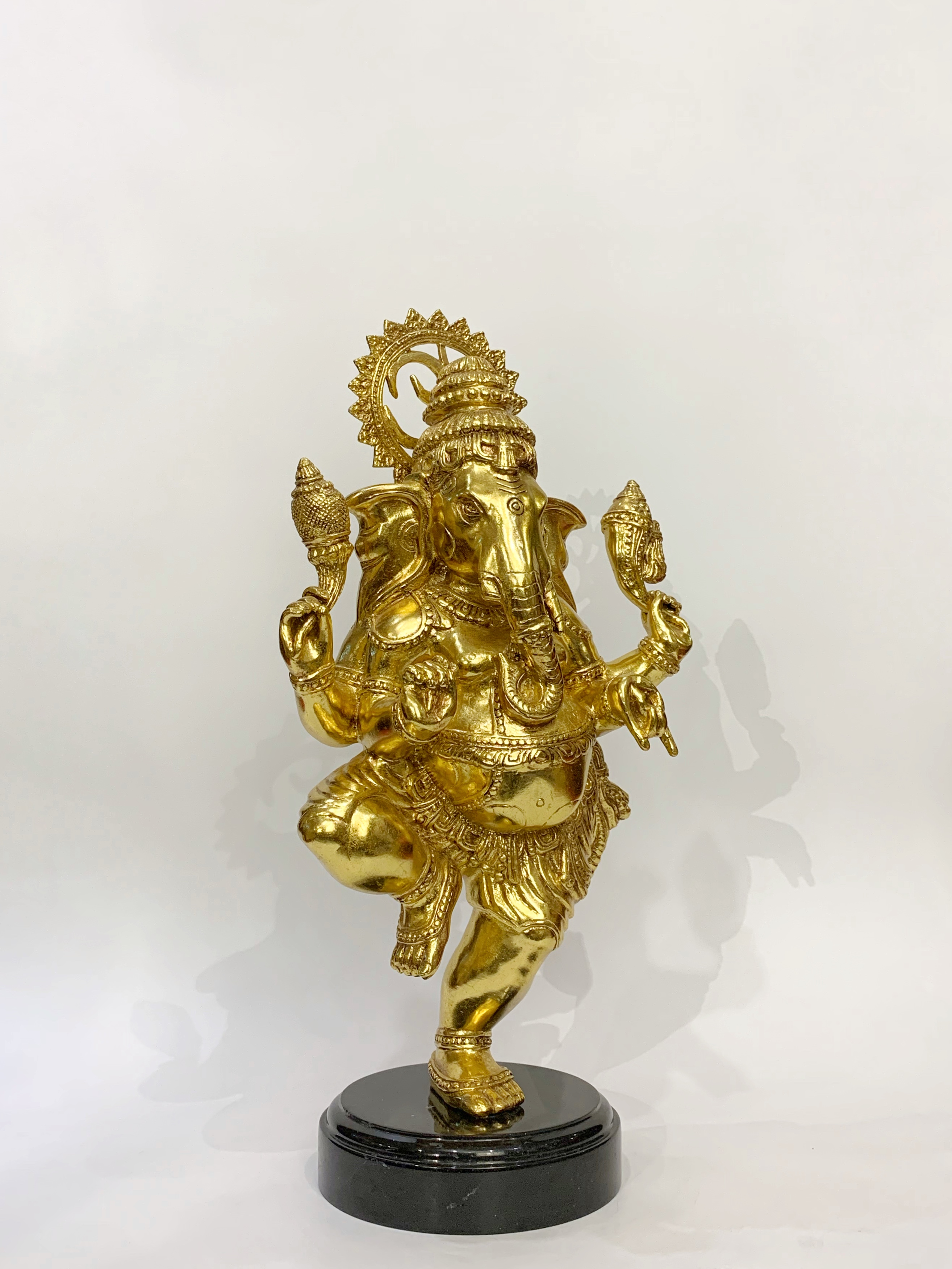 พระพิฆเนศ ปางลีลา หน้าตัก 12 นิ้ว