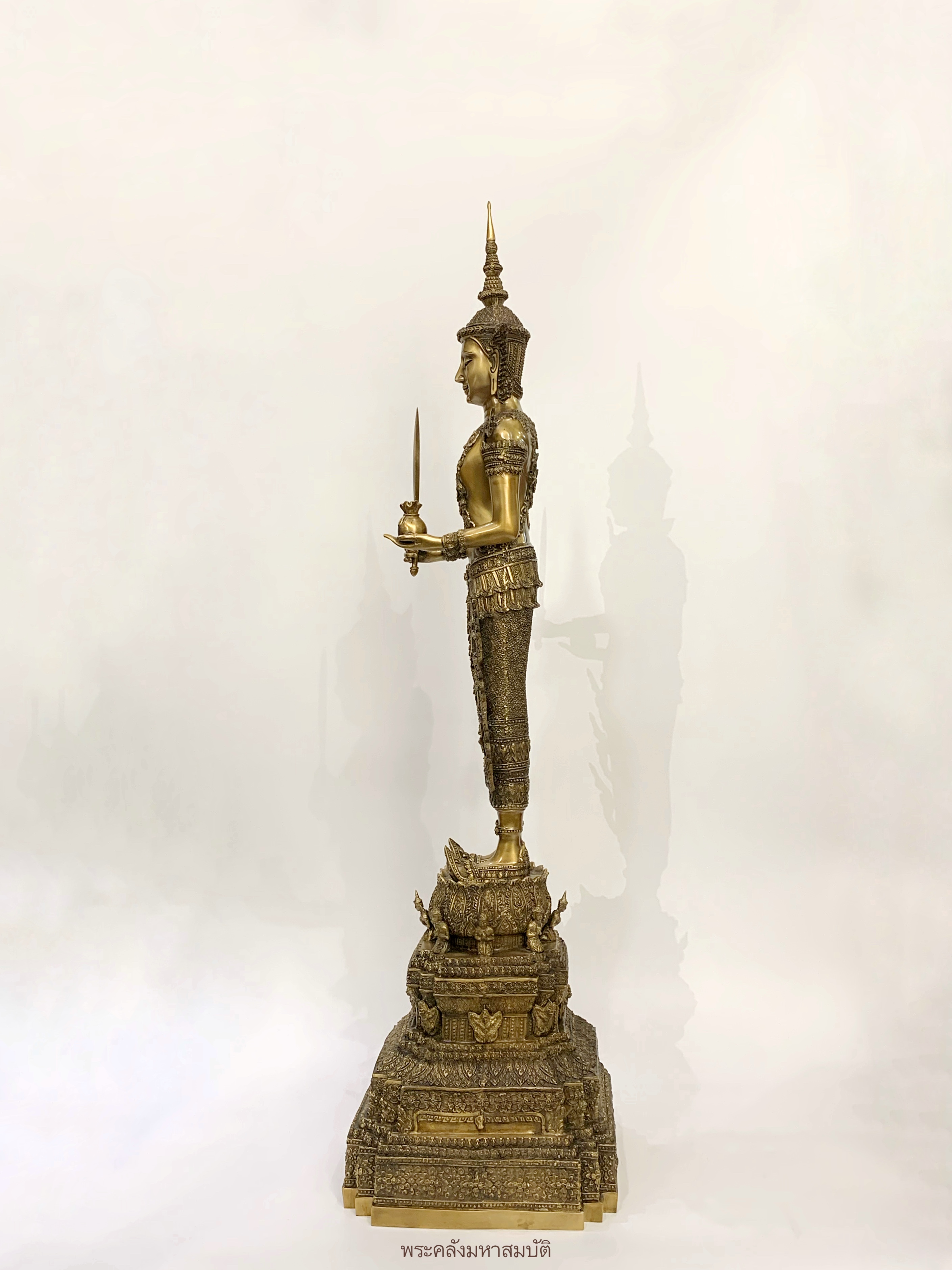 พระพุทธรูป ทรงเครื่องจักพรรดิ์ หน้าตัก 9 นิ้ว (ครบทั้ง 13 ปาง)