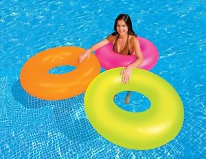 ห่วงยางนีออน หลากสี Inflatable Neon Color Ring Pool Float