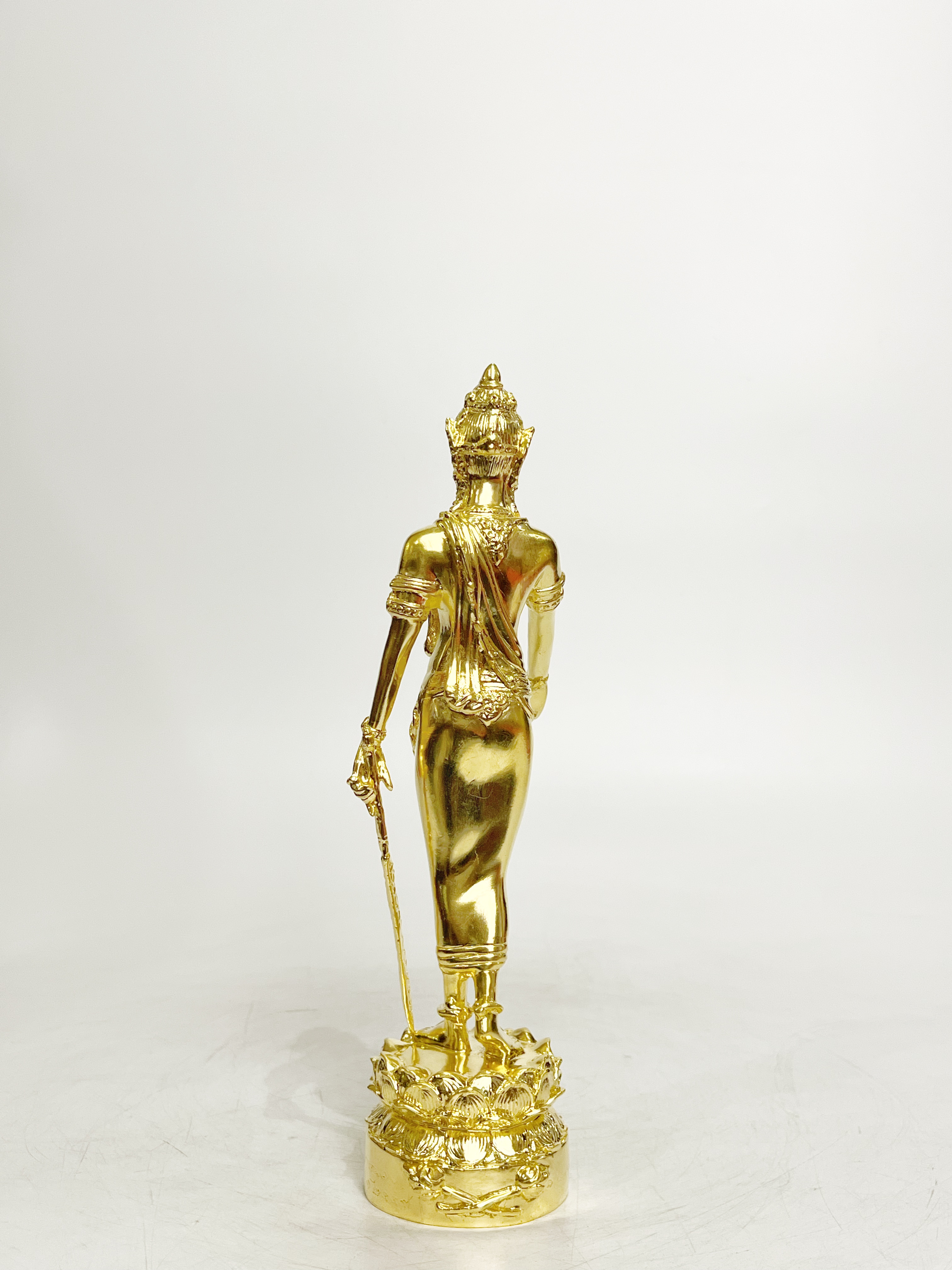 พระนางจามเทวี สูง 11 นิ้ว