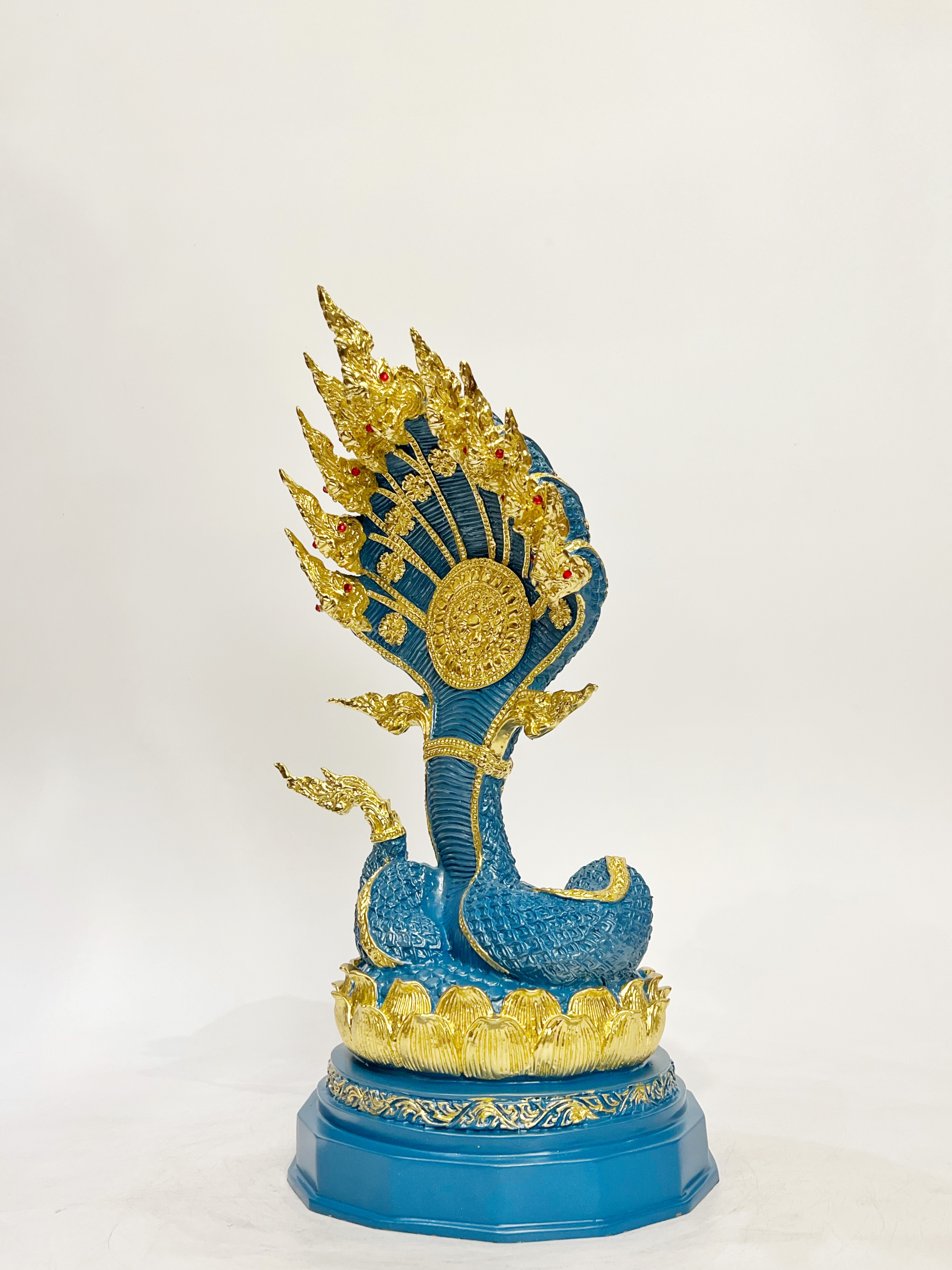 พญานาค 9 เศียร