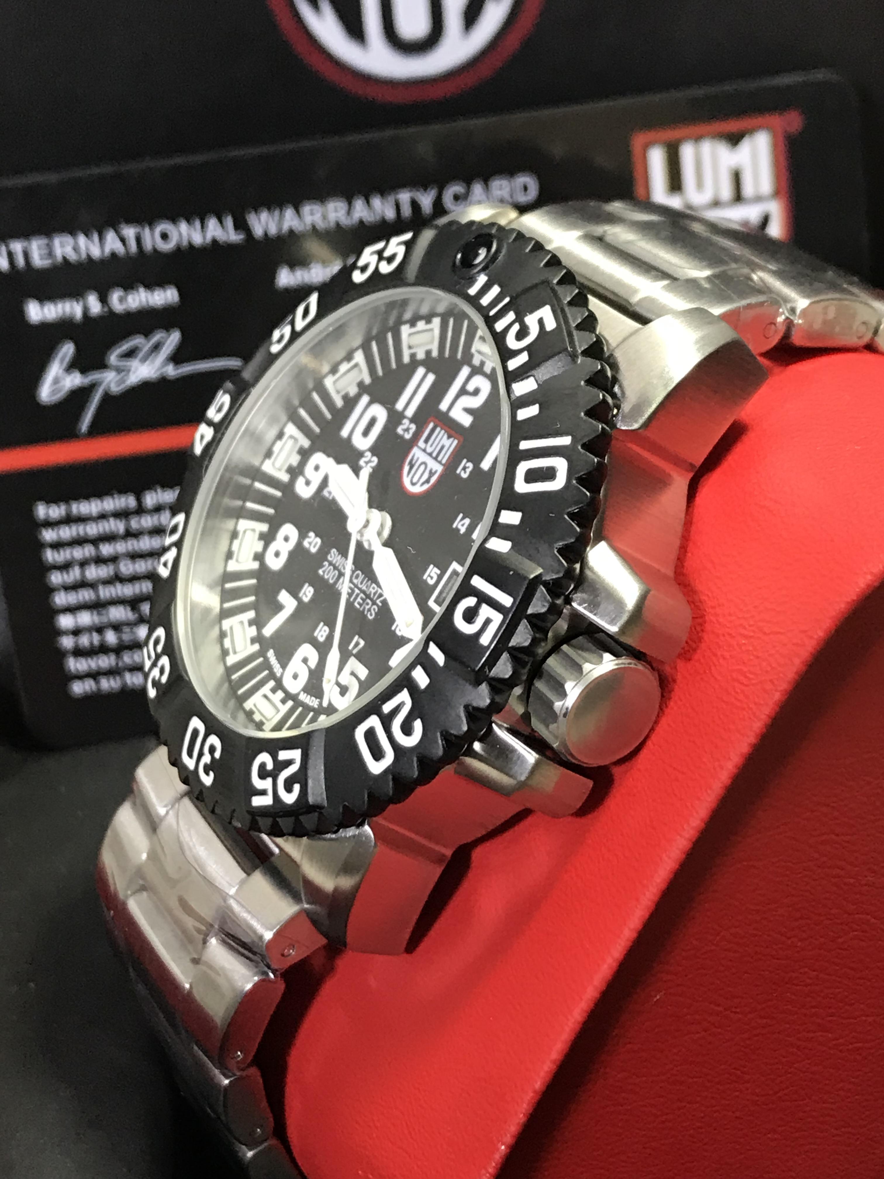 Luminox