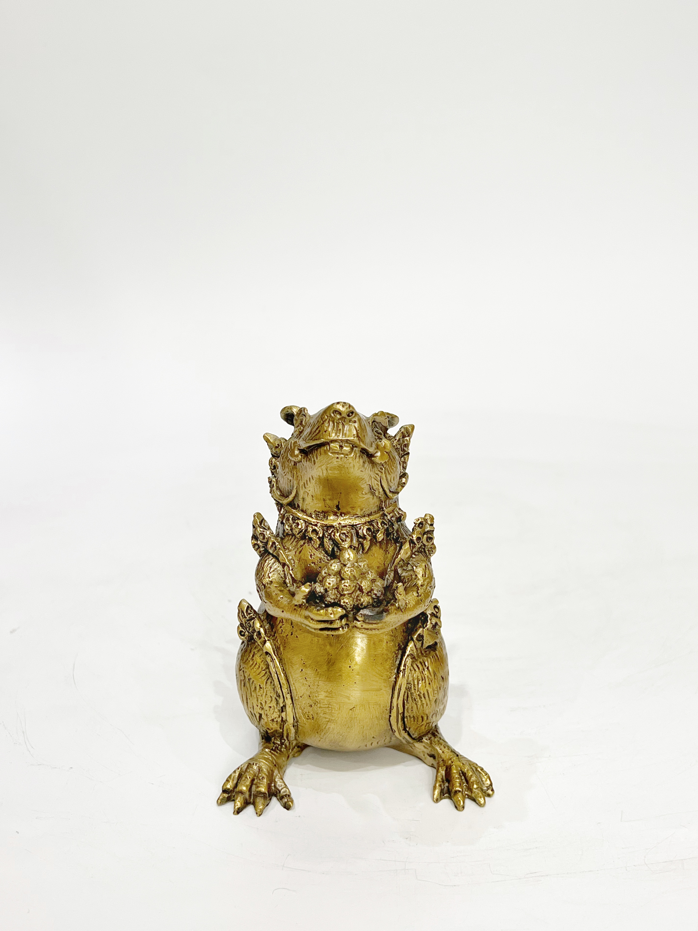 ชุด : หนูมุสิกะ (ถือขนม 2+วางกำยาน 1)