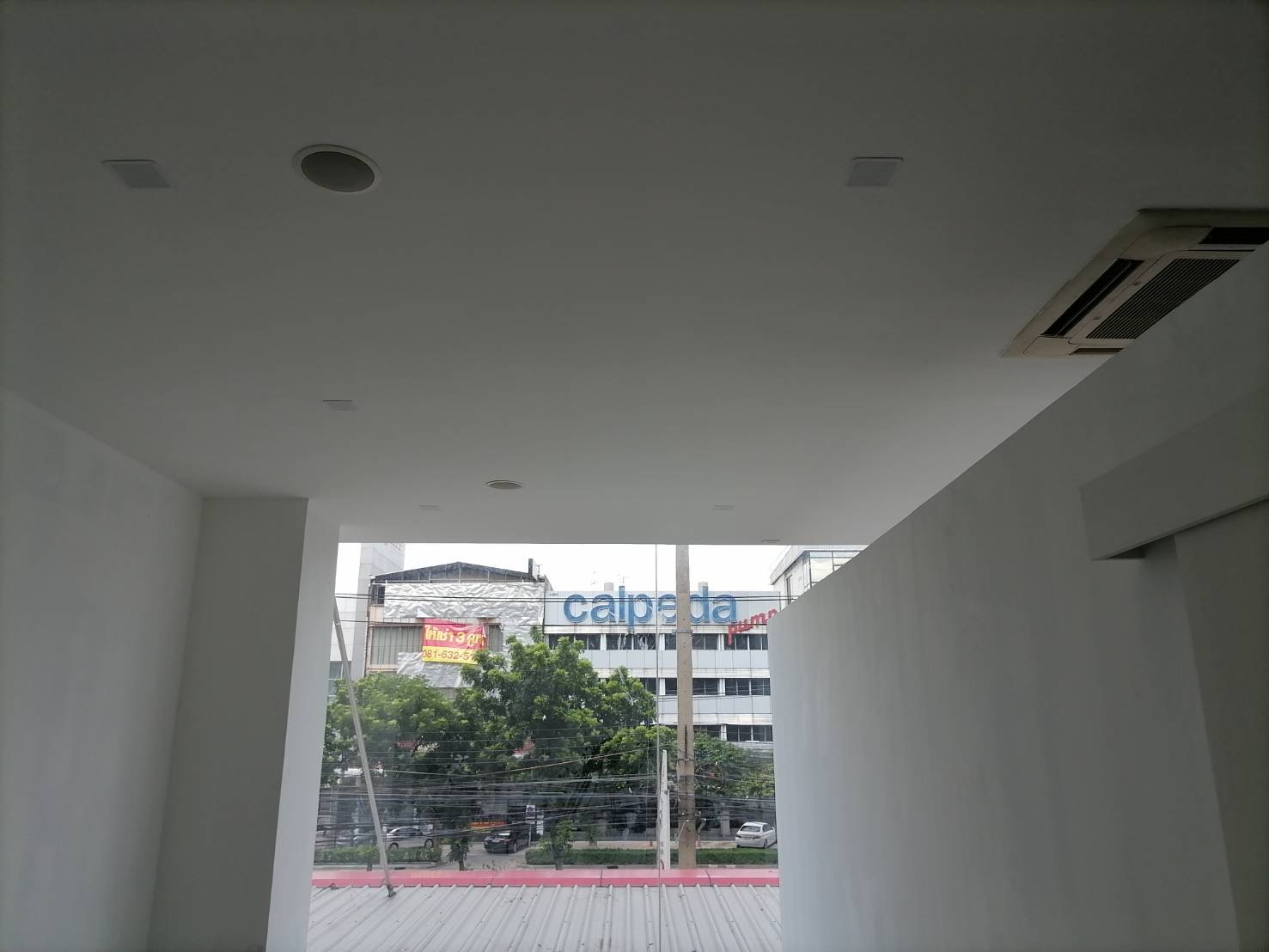 ติดตั้งระบบเสียงคลีนิค De Grande Clinic อาคาร ITC ถนนรัชดาภิเษก ในราคาสุดคุ้มเพียง 11,000 บาท