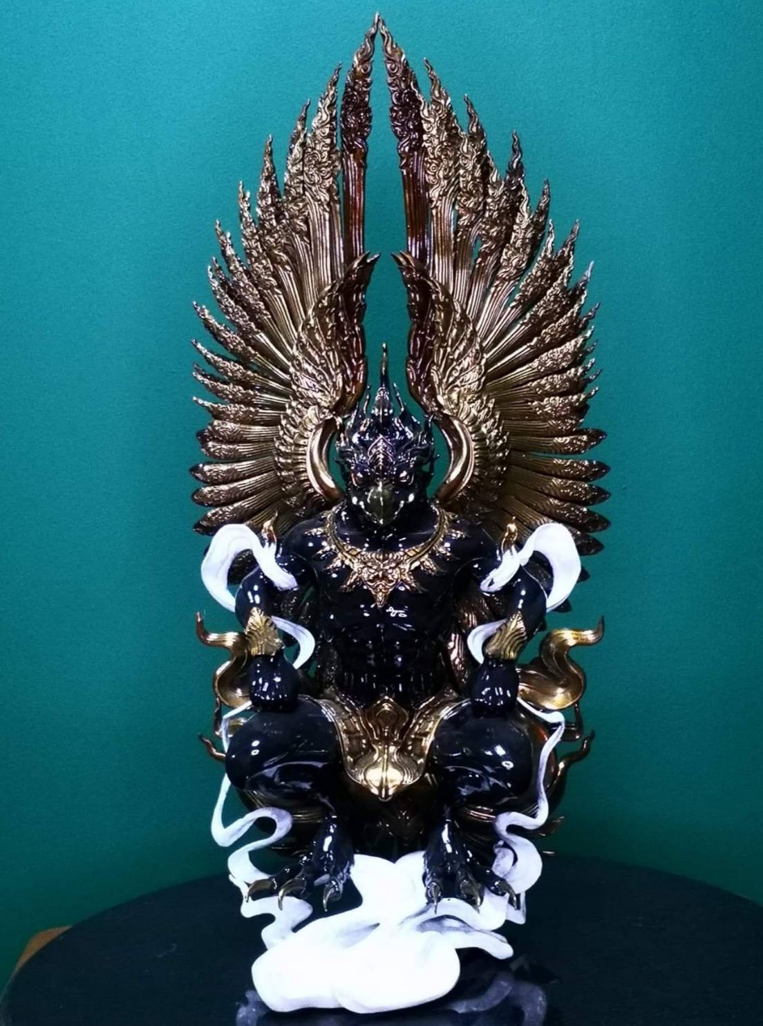 ครุตมัน (พญาครุท) สูง 22 นิ้ว