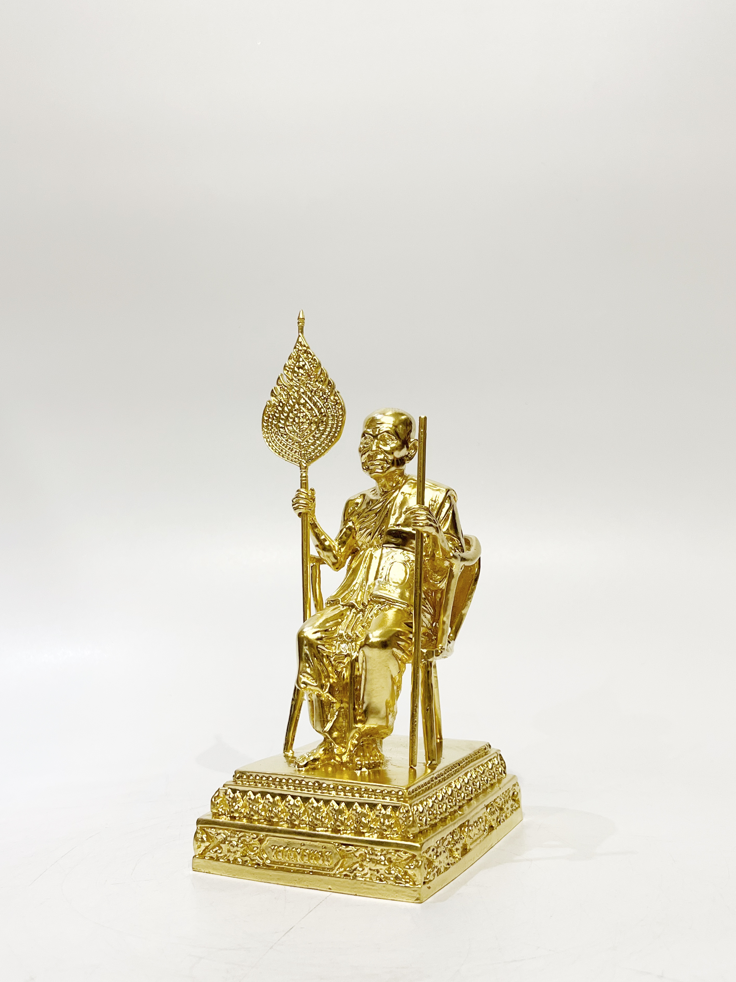 หลวงพ่อแช่ม หน้าตัก 4 นิ้ว