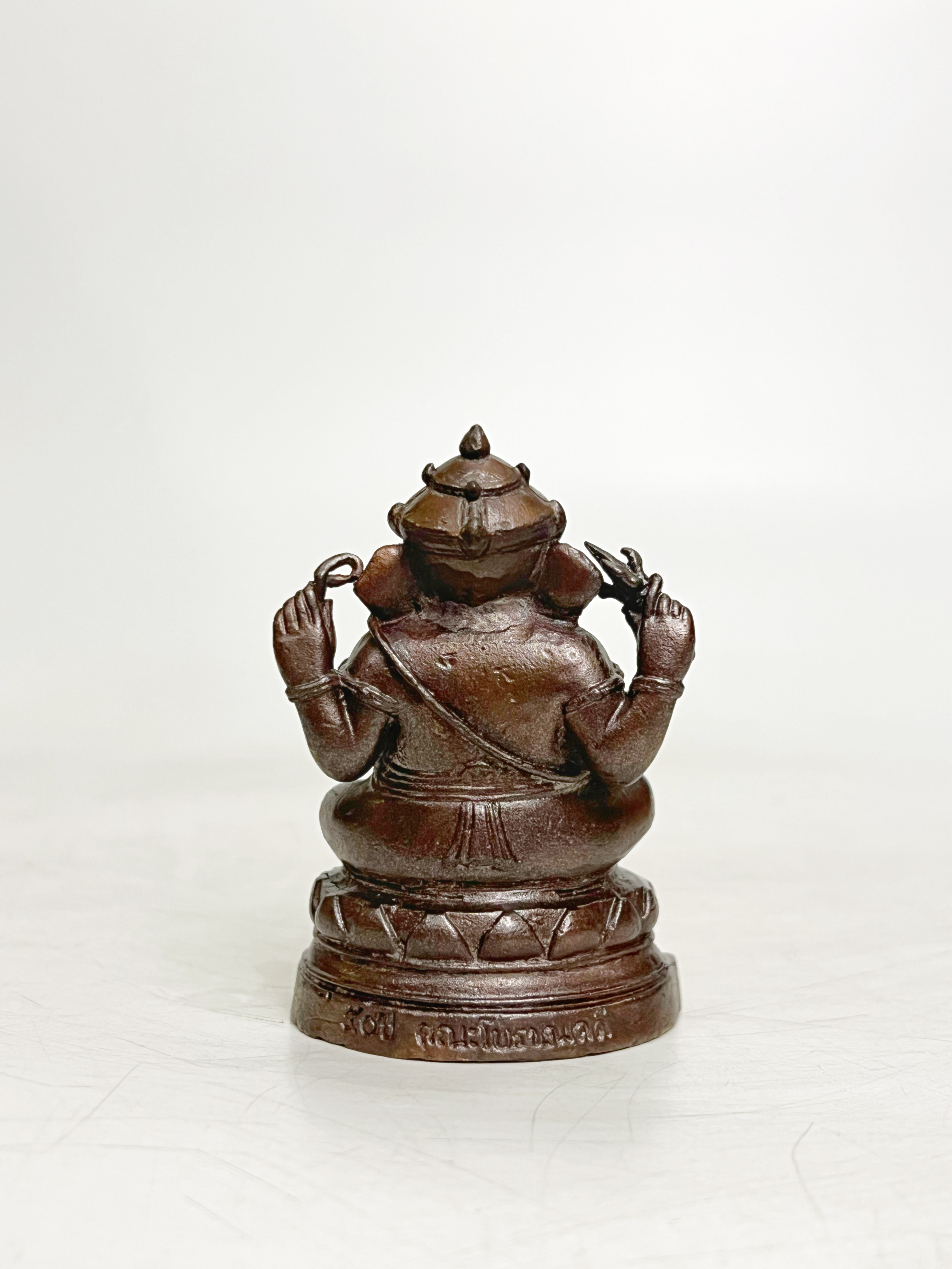 พระพิฆเนศ 50 ปี คณะโบราณคดี สูง 3 นิ้ว (หมายเลข 4574)