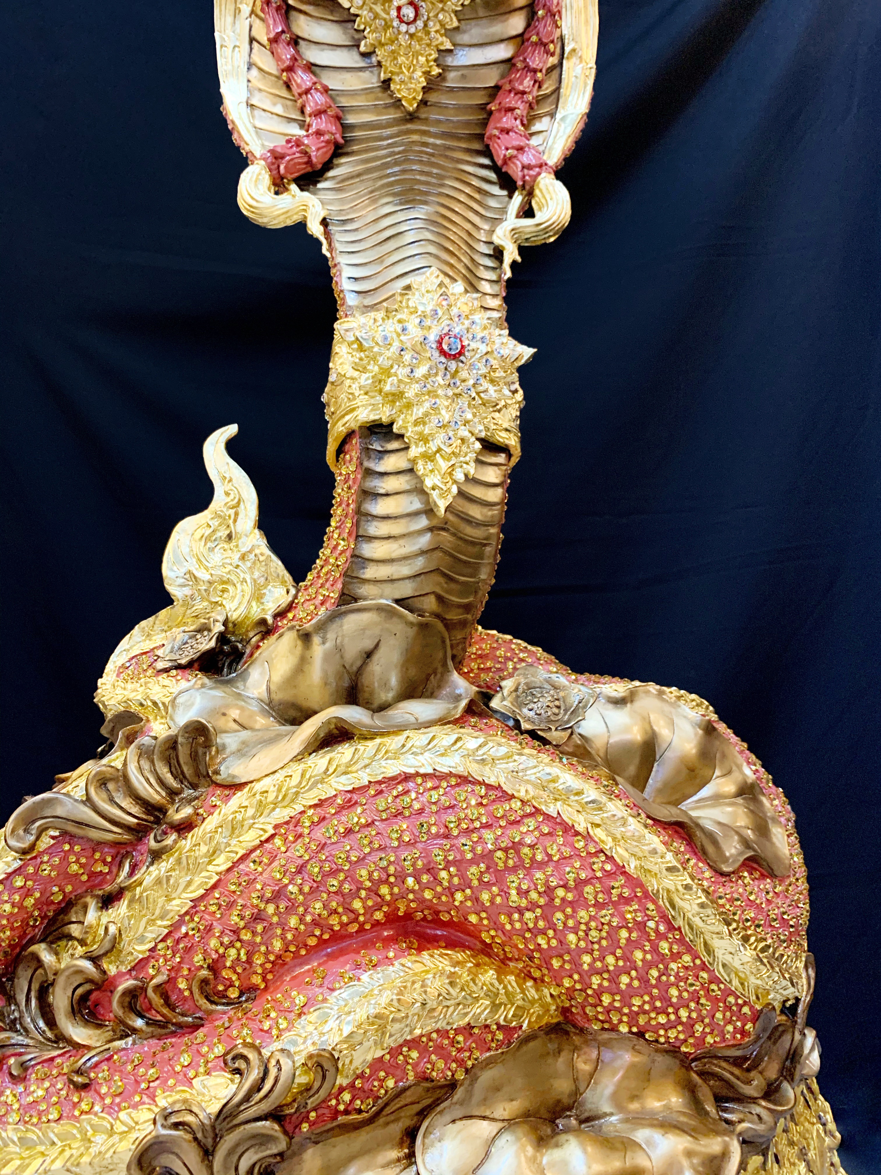 พญานาค สูง 149 cm.