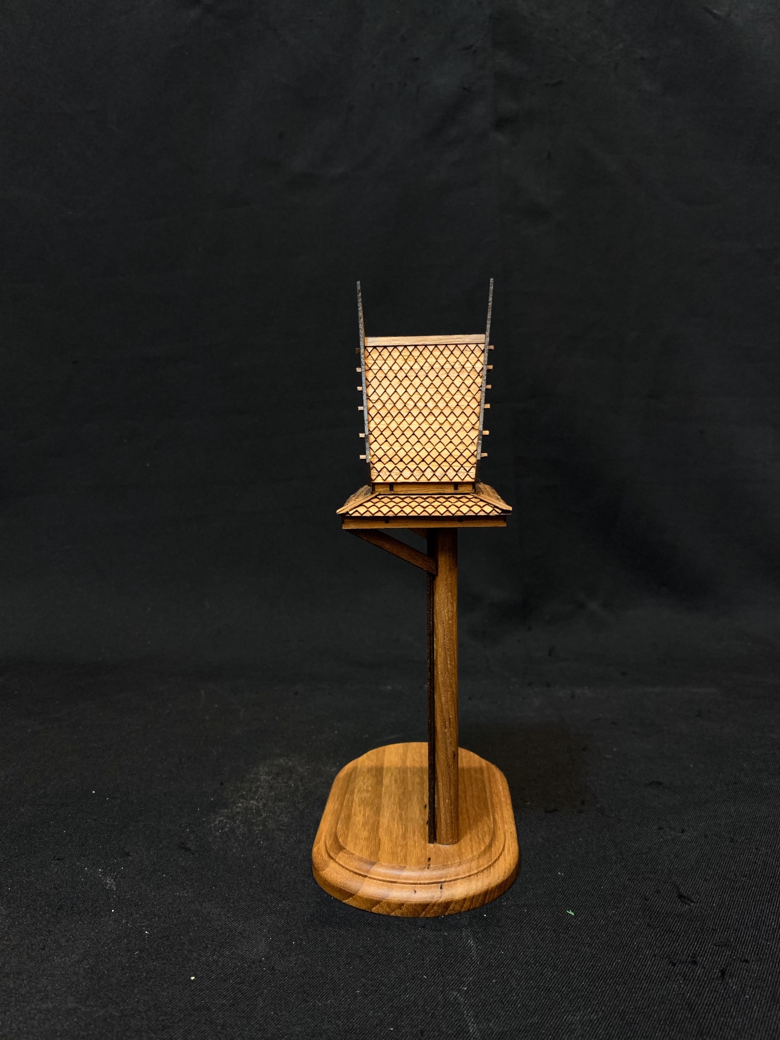 หอพระ มีฉากหลัง (เล็ก)