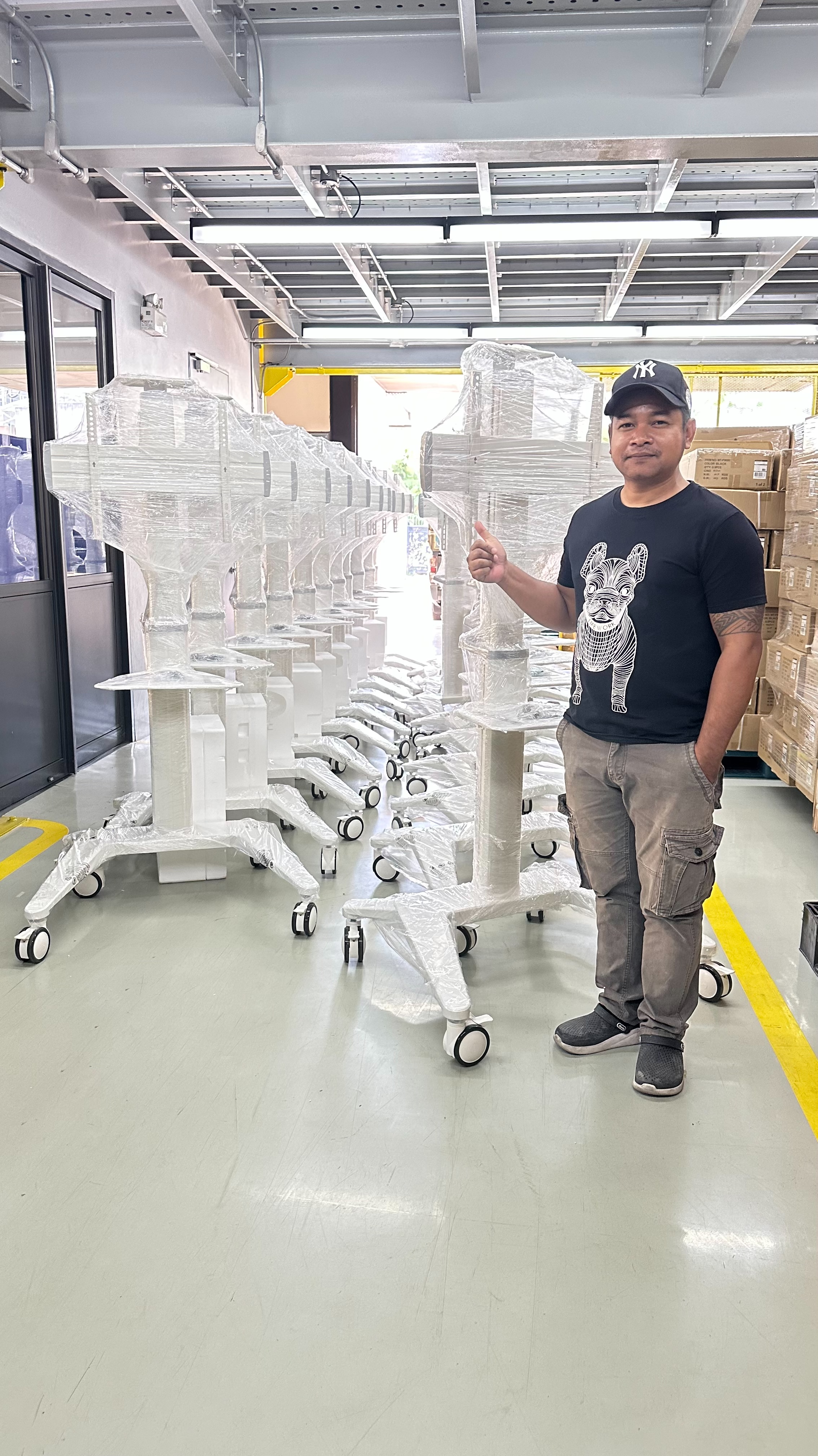 JMTVSTAND MT-F9200ขาตั้งพื้นทีวีมีล้อเลื่อน วัสดุอลูมิเนียม {สีขาว} รูปทรงสวยงาม ทันสมัย รองรับทีวีขนาด 37"-75"นิ้ว{รับประกัน 3ปี0964746498 }