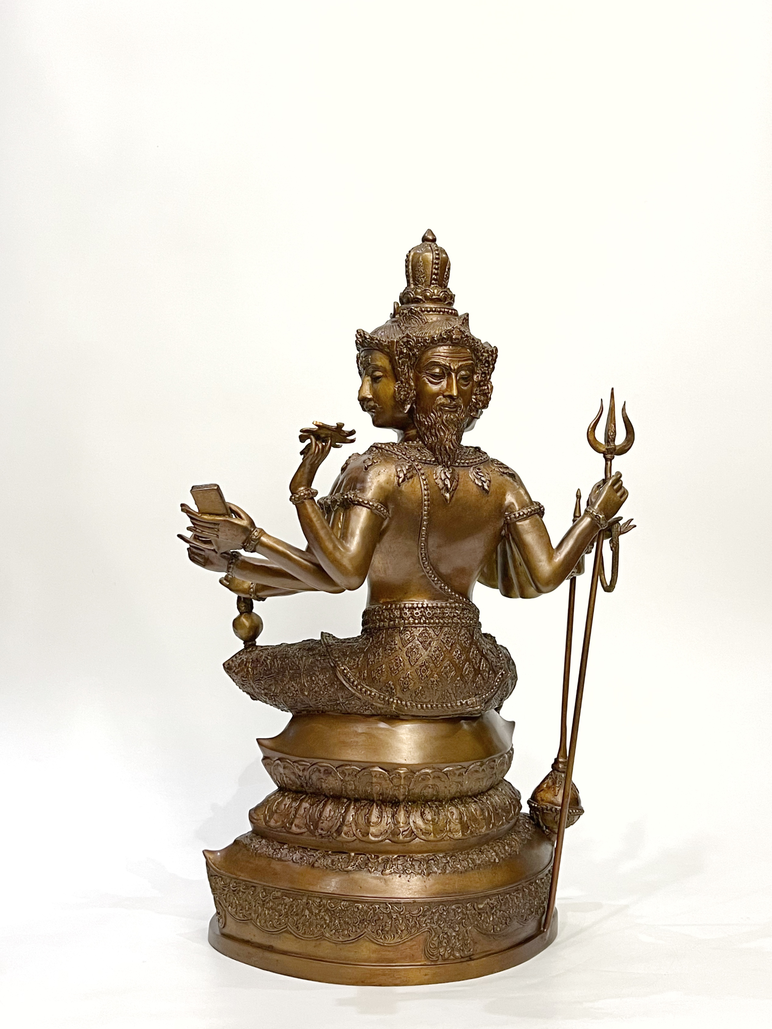 พรหมธาดา หน้าตัก 9 นิ้ว