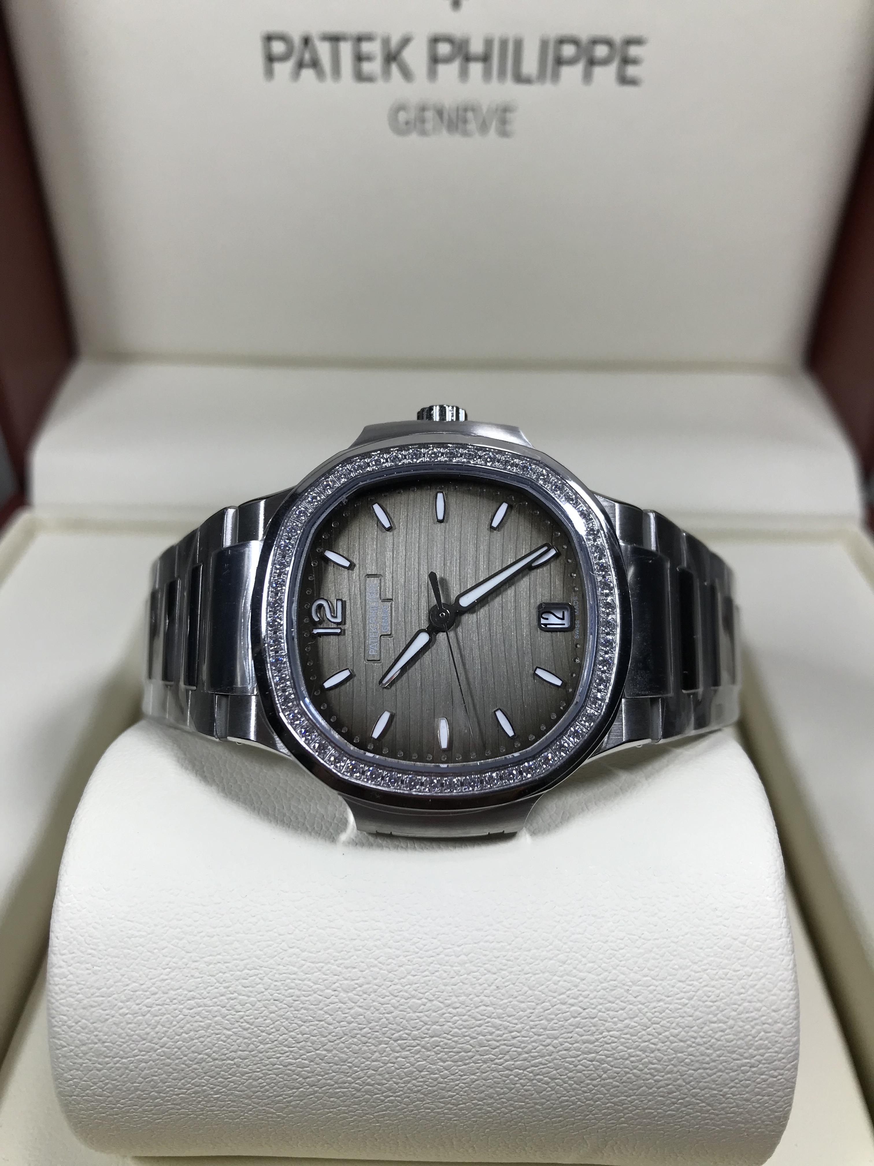 Patek Philippe 7118/1200A-011 (Swiss 3K)