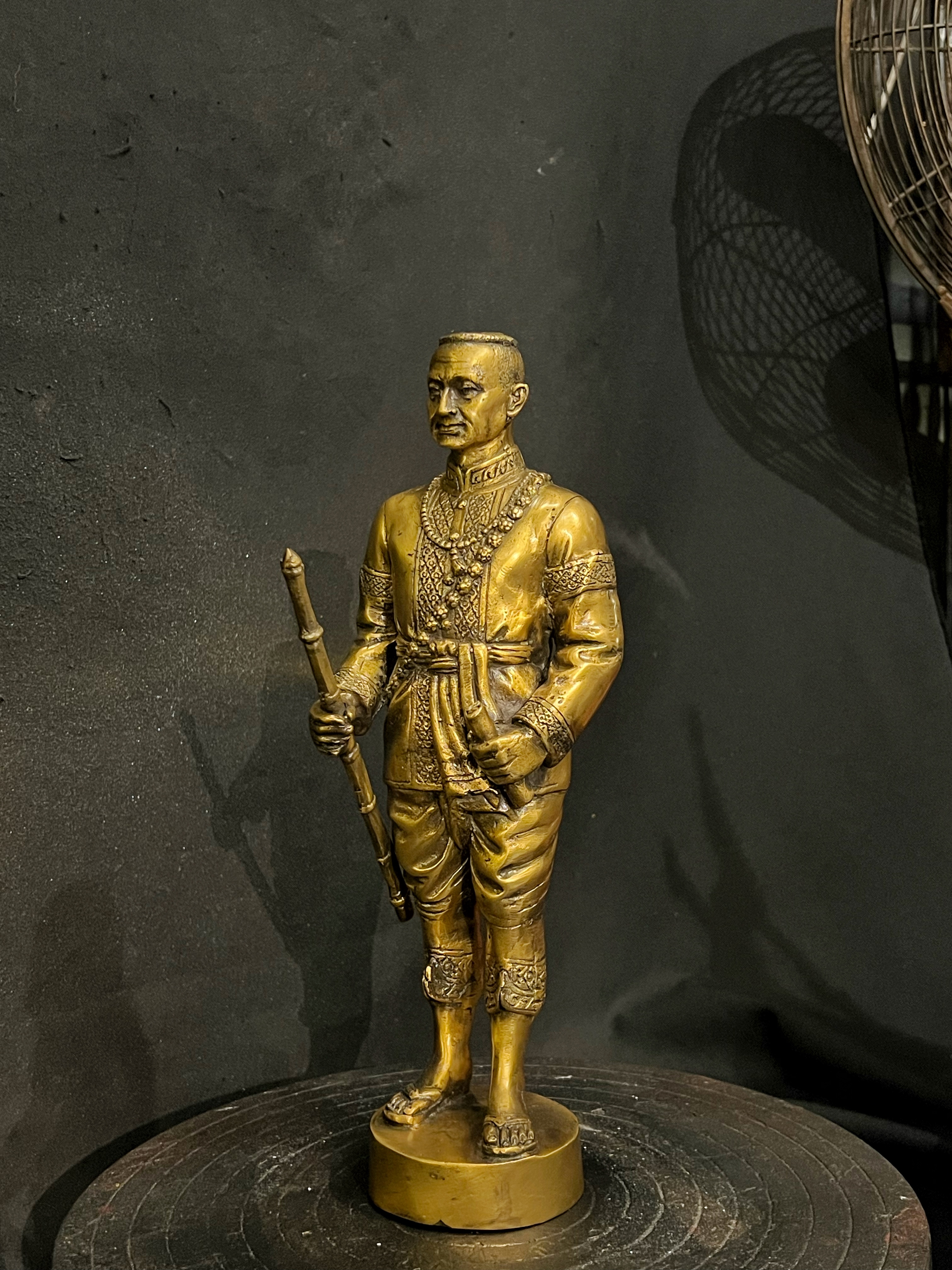 รัชกาลที่ 1 หน้าตัก 4 นิ้ว