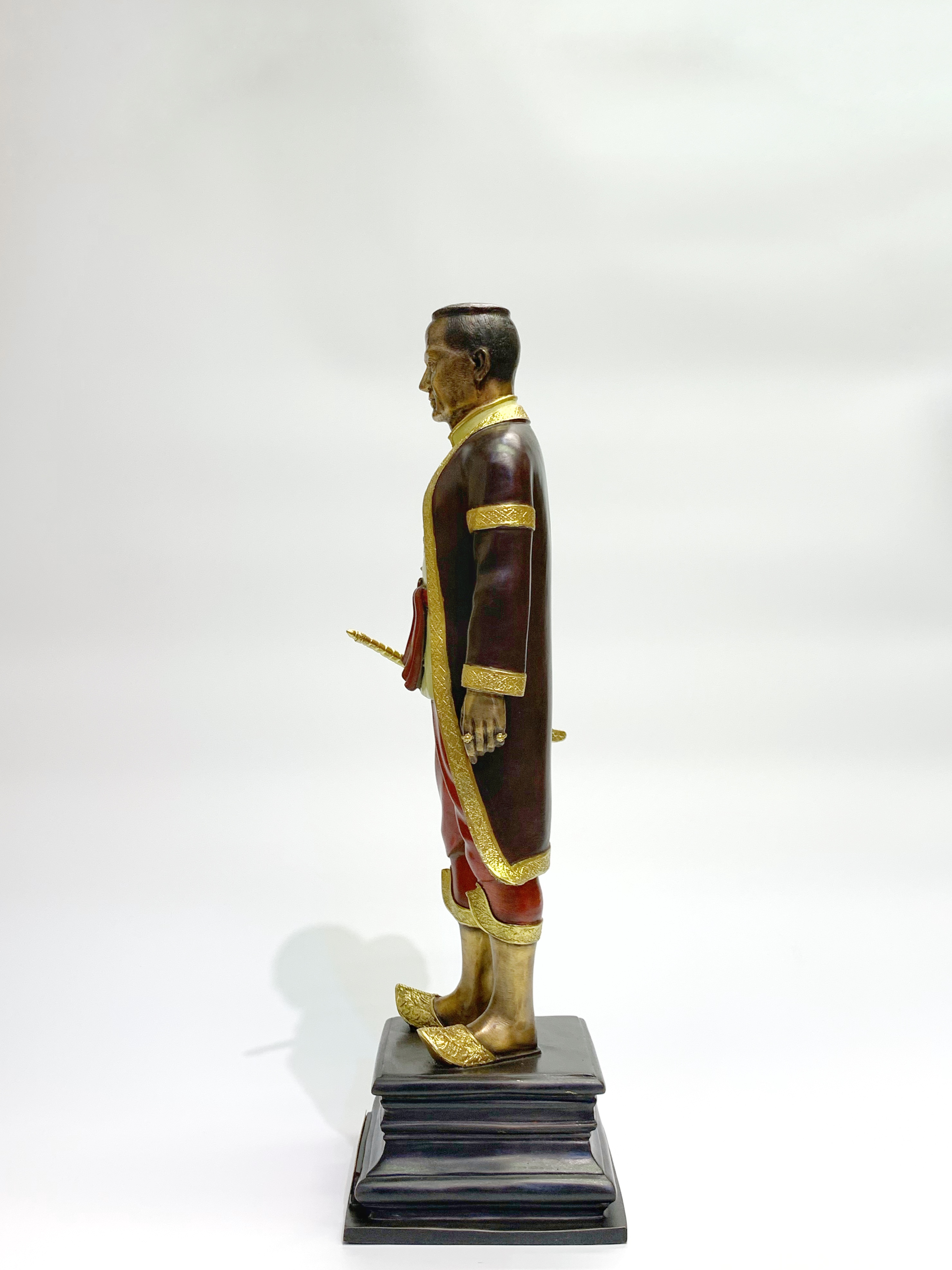 รัชกาลที่ 1 หน้าตัก 9 นิ้ว