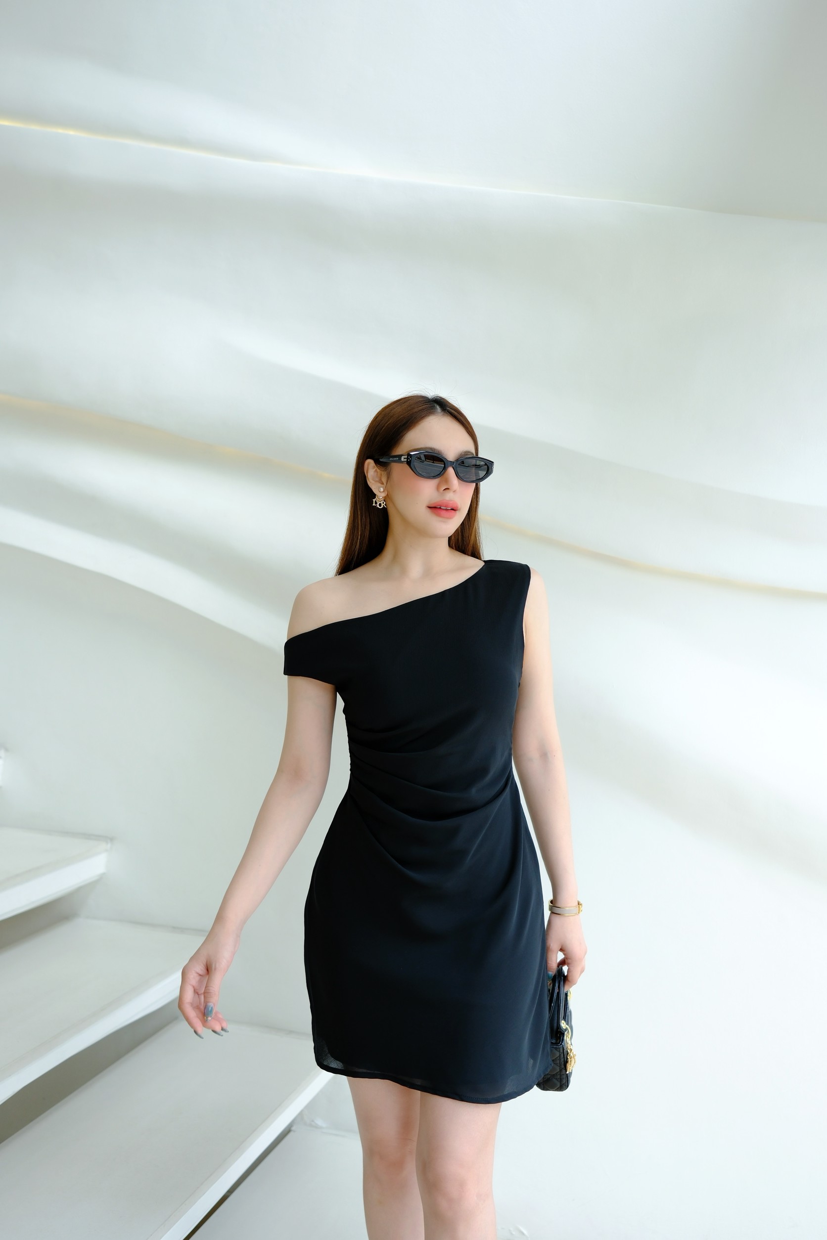 #5356 Multi Dress เดรสสั้นเปิดไหล่ ผ้านิ่มสบายเทกส์เจอร์ริ้วเบาๆ ซับในผ้านิ่มทั้งตัว thitiya