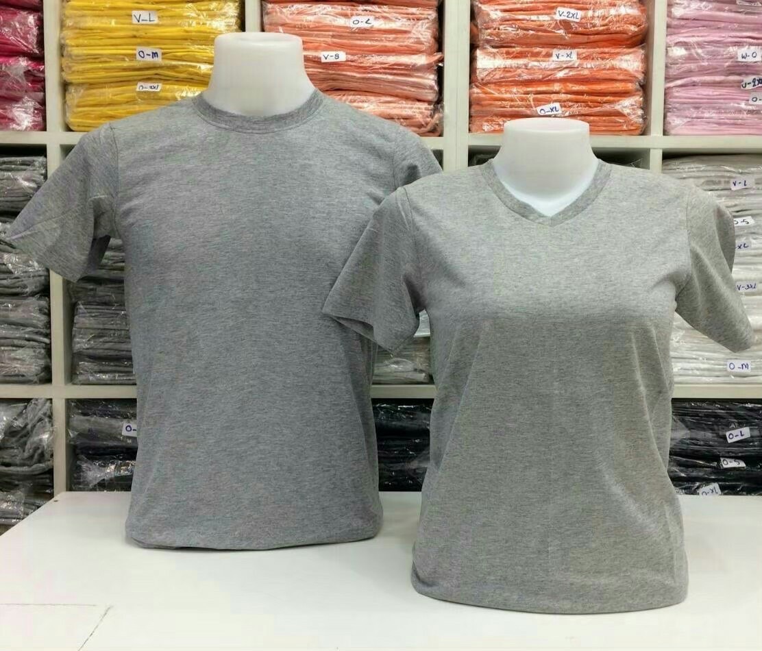 เสื้อยืดคอกลมคอวีสีเทาอ่อน
