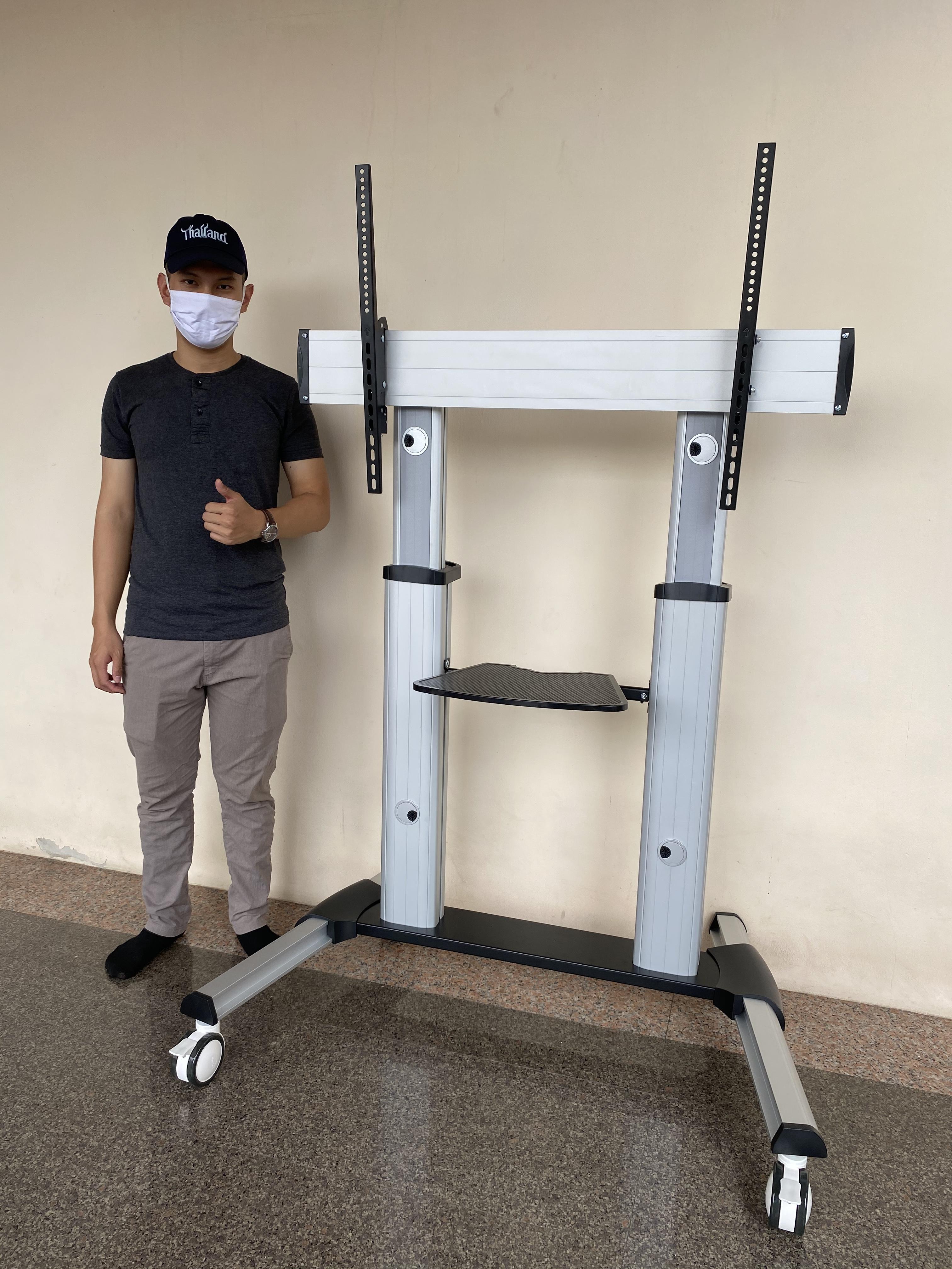 JMTVSTAND MT-F8200 ขาตั้งพื้นทีวีมีล้อเลื่อน(TV Stand) วัสดุ Aluminium อลูมิเนียม แบบล้อเลื่อนปรับสูง/ต่ำได้ 55"-98" นิ้ว{รับประกันสินค้า 3 ปี}0964746498