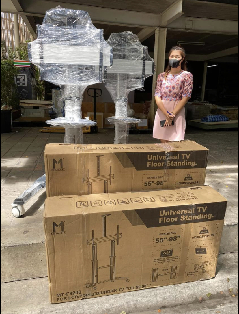 JMTVSTAND MT-F8200 ขาตั้งพื้นทีวีมีล้อเลื่อน(TV Stand) วัสดุ Aluminium อลูมิเนียม แบบล้อเลื่อนปรับสูง/ต่ำได้ 55"-98" นิ้ว{รับประกันสินค้า 3 ปี}0964746498