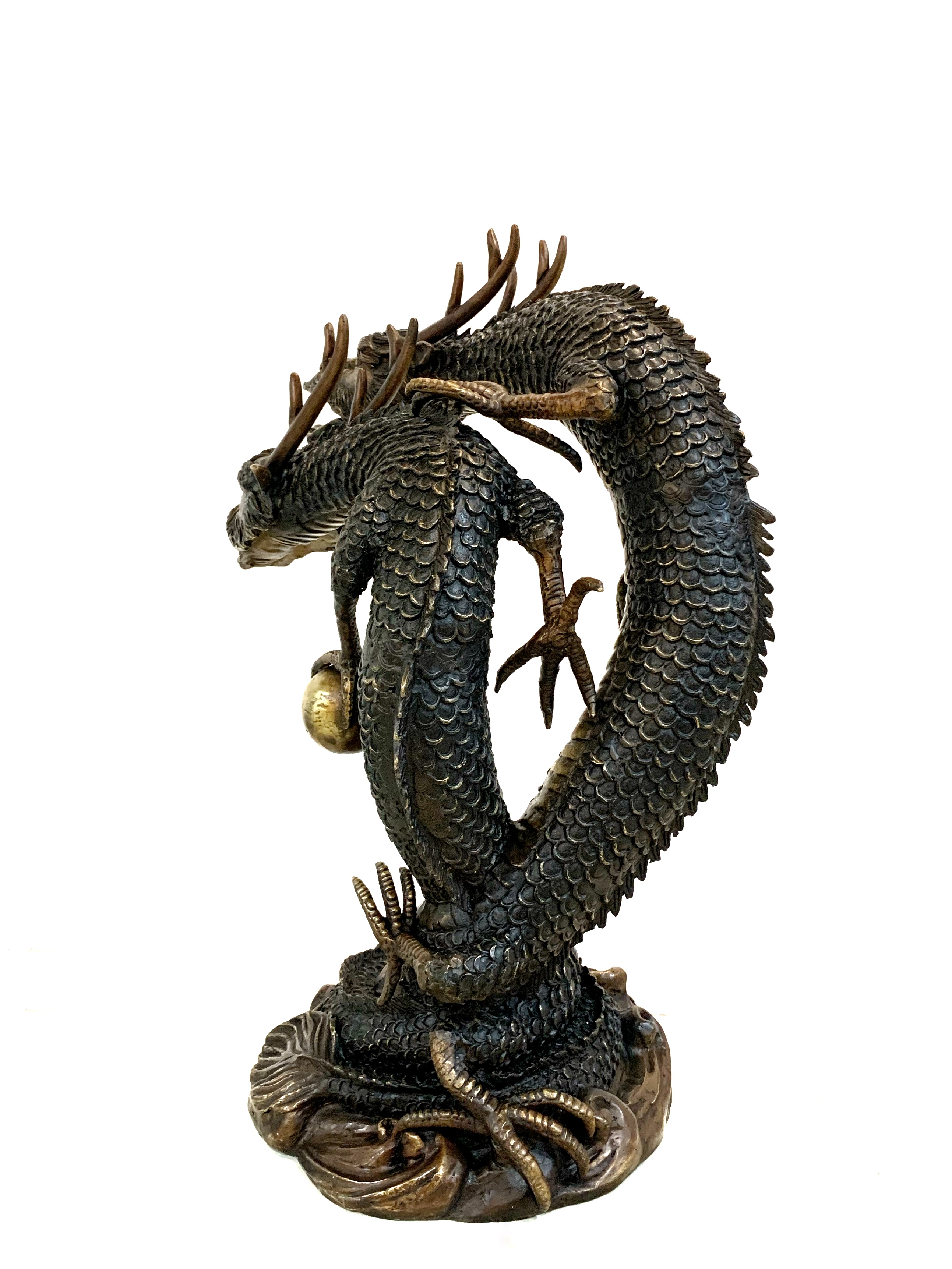 มังกรคู่ ล่อแก้ว