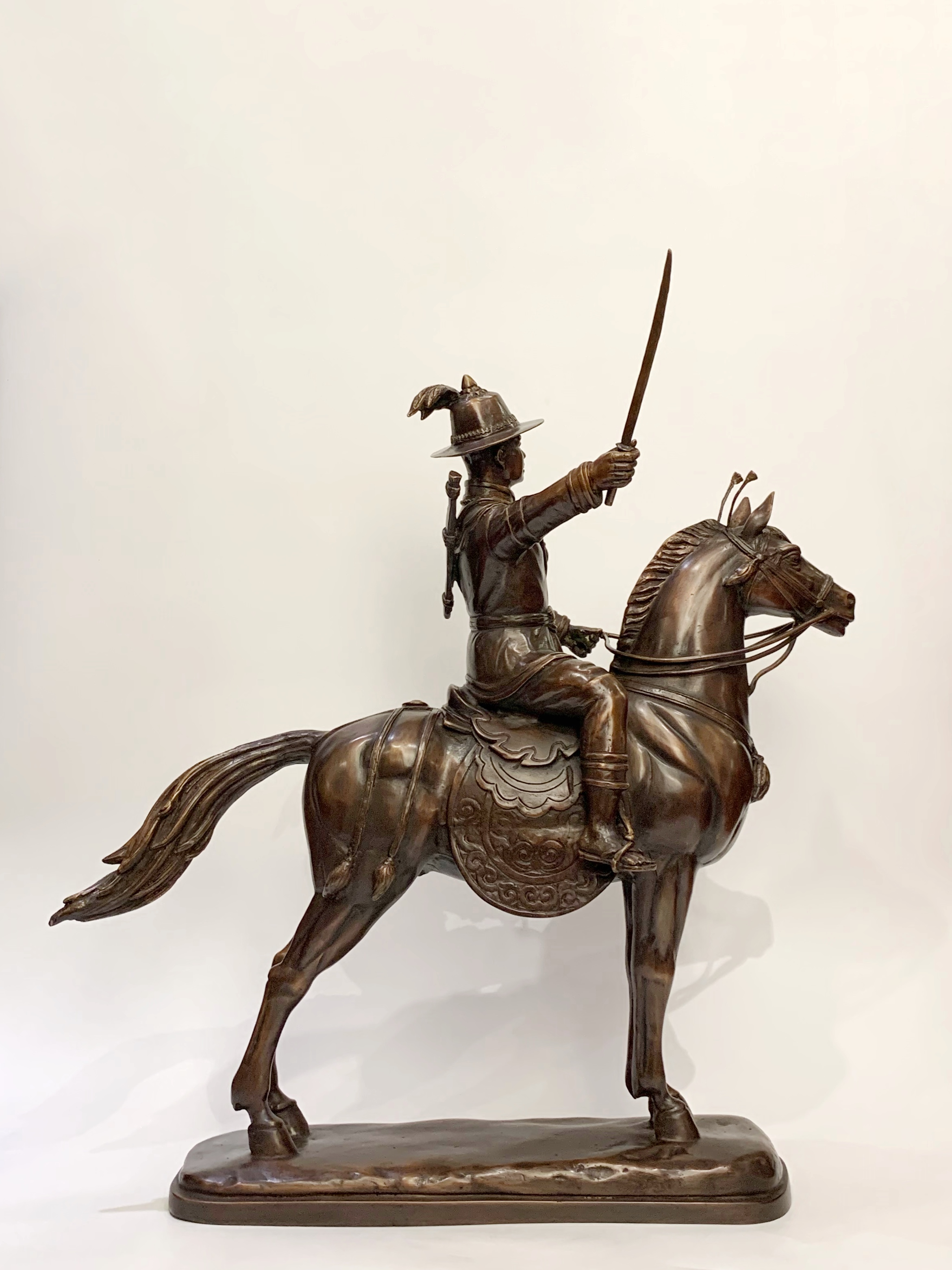 พระเจ้าตากสินมหาราช ทรงม้า หน้าตัก 9 นิ้ว