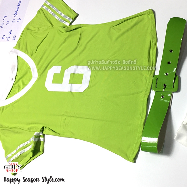 ชุดเชียร์ ชุดกีฬาสี เชียร์หลีดเดอร์ สีเขียวอ่อน กุ๊นขาว กระโปรงขาว พร้อมเข็มขัด