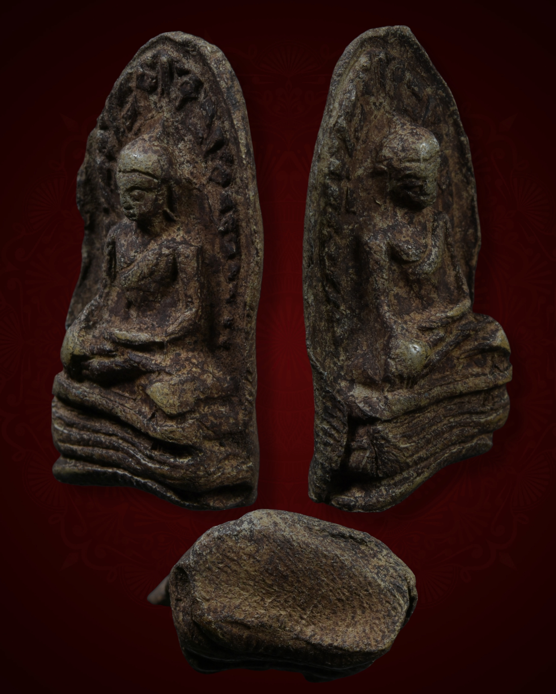 พระรอด พิมพ์ใหญ่ เนื้อดิน