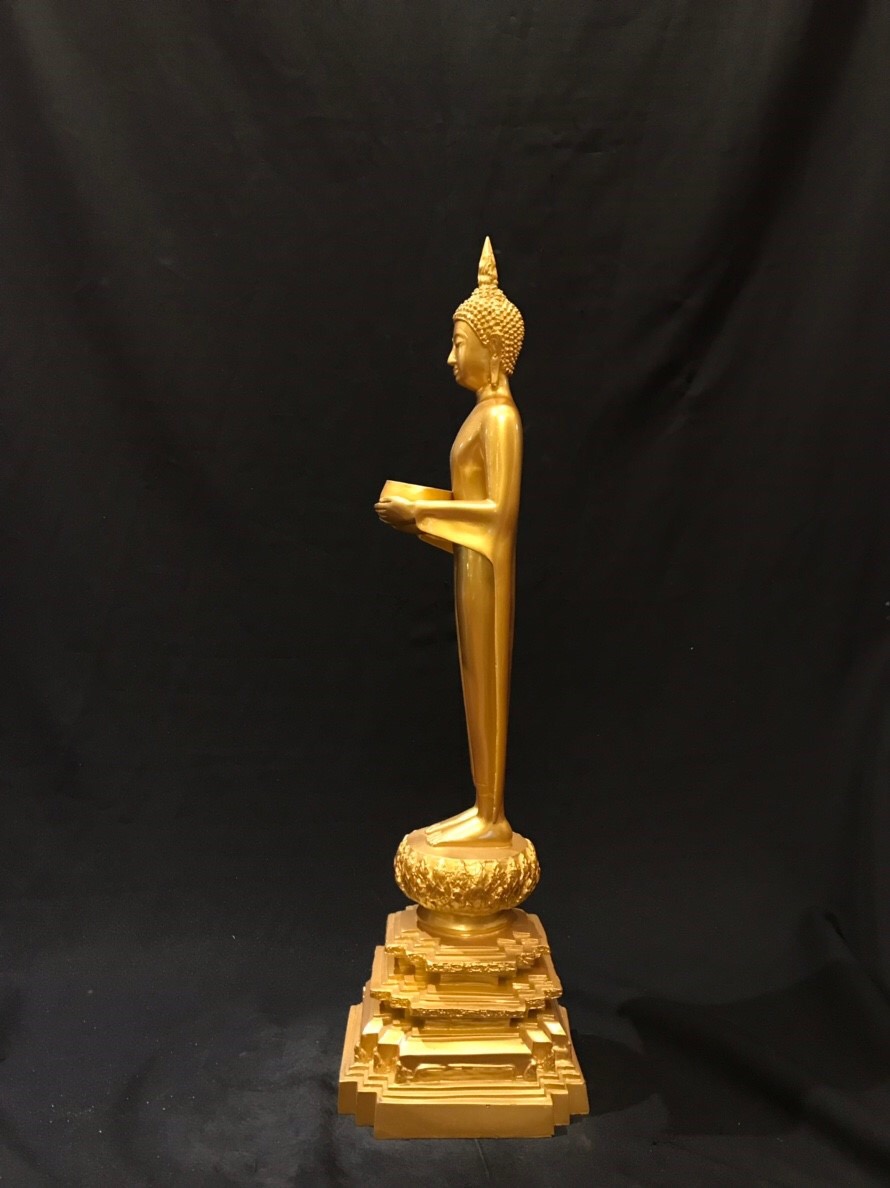 หลวงพ่อวัดบ้านแหลม หน้าตัก 9 นิ้ว