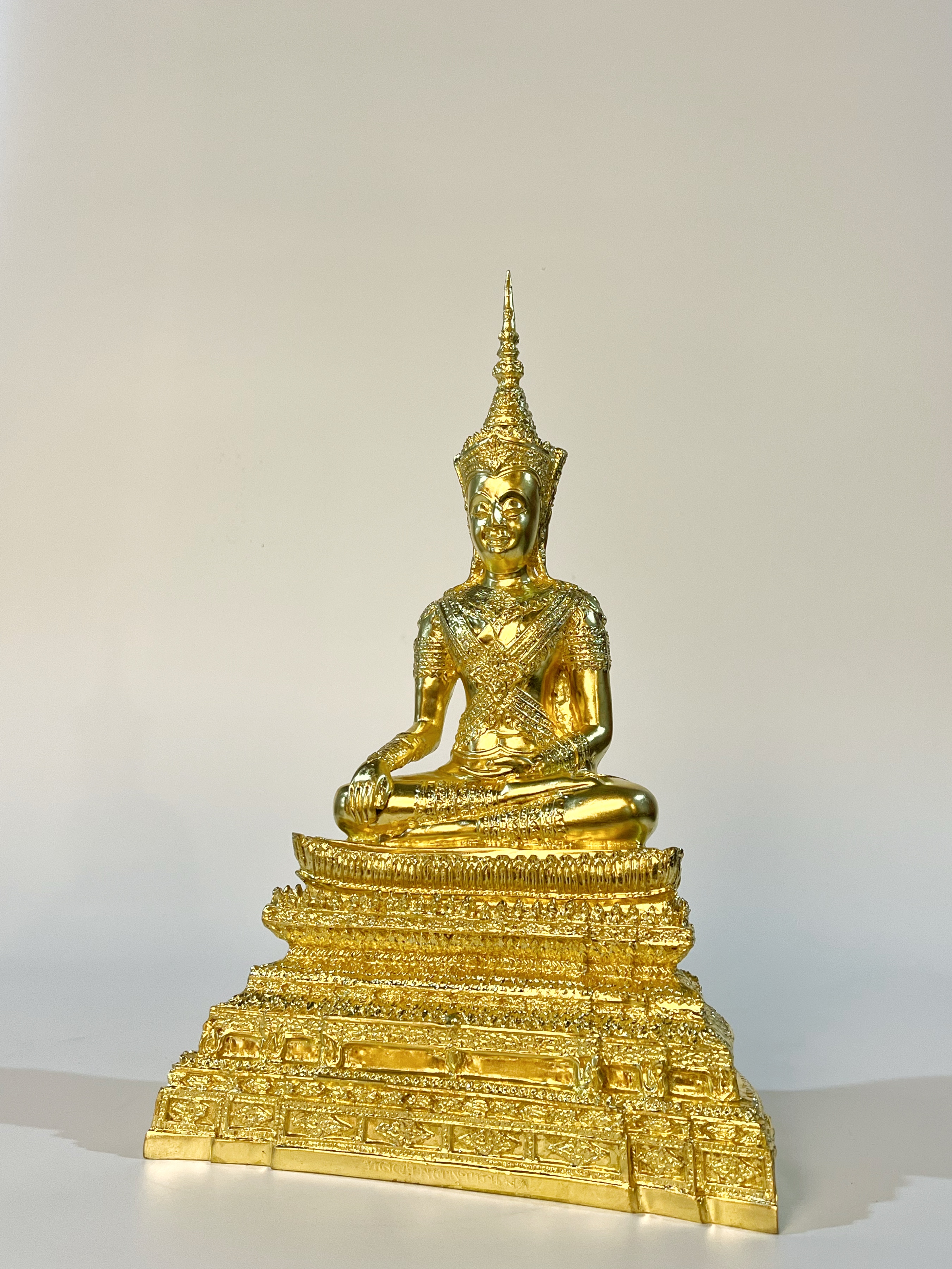 พระพุทธนิมิตวิชิตมารโมลีศรีสรรเพชญบรมไตรโลกนาถ (หลวงพ่อพุทธนิมิต) หน้าตัก 5 นิ้ว