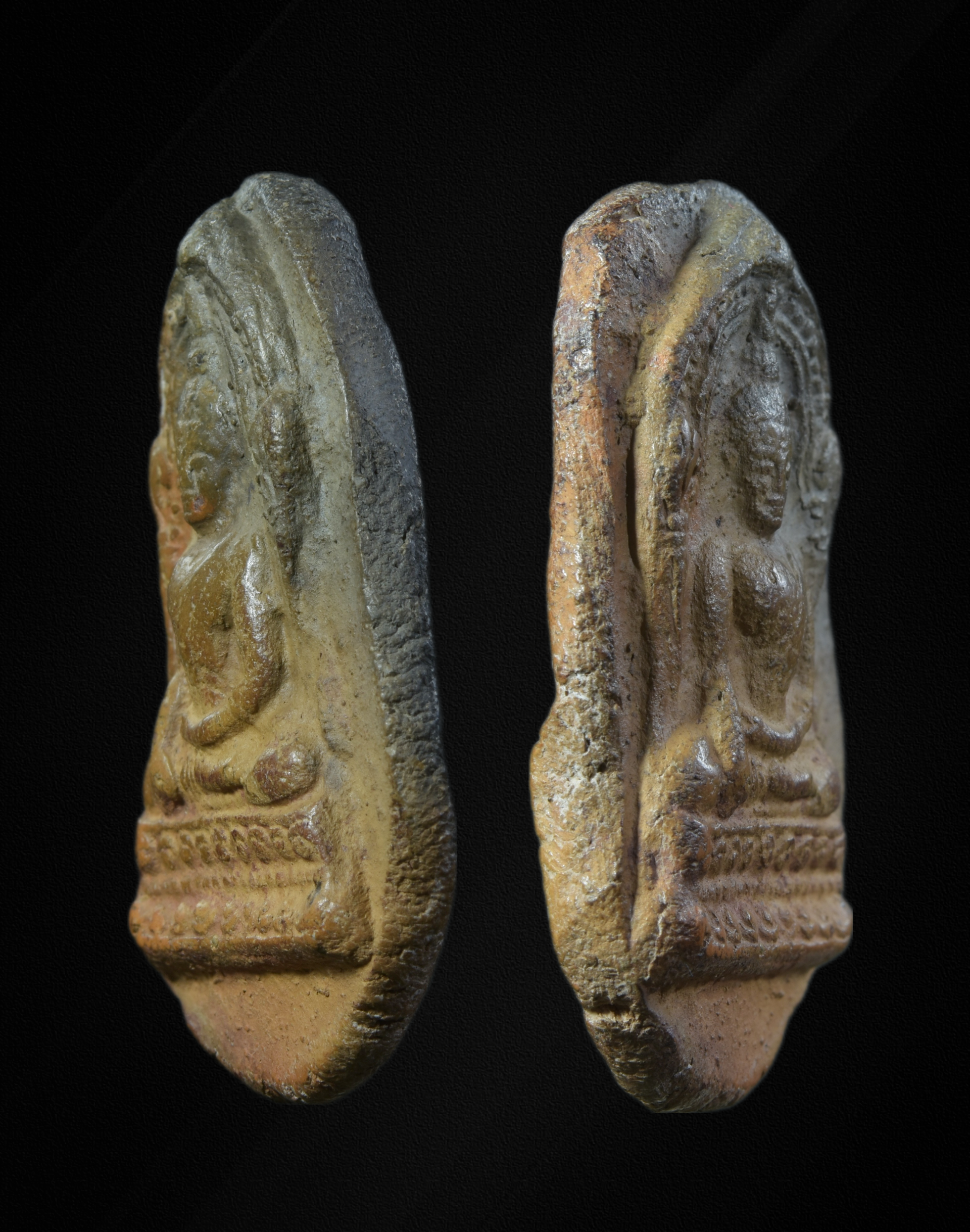 พระพุทธชินราชใบเสมา เนื้อดินเผา