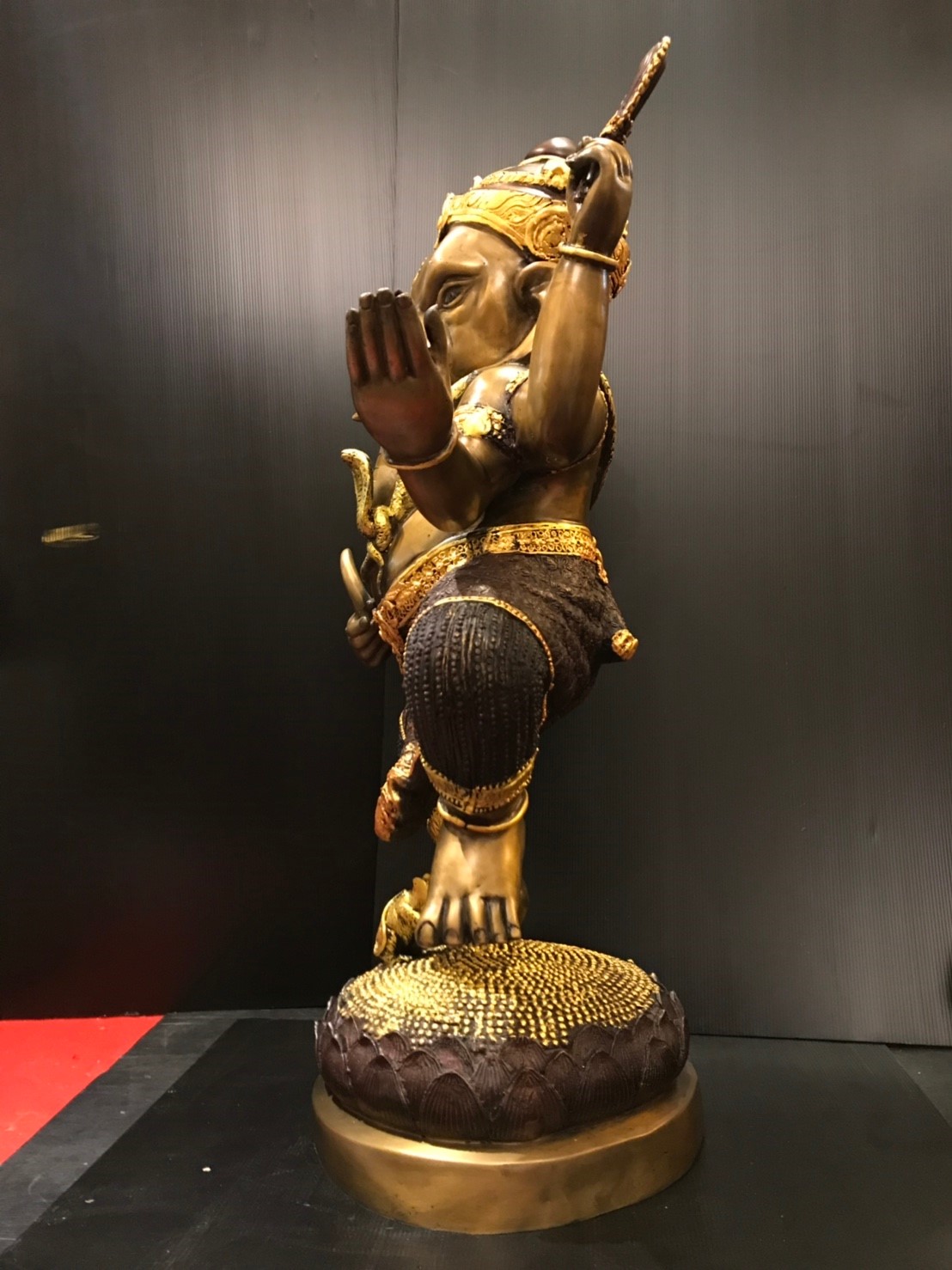 พระพิฆเนศ ปางลีลา หน้าตัก 16 นิ้ว